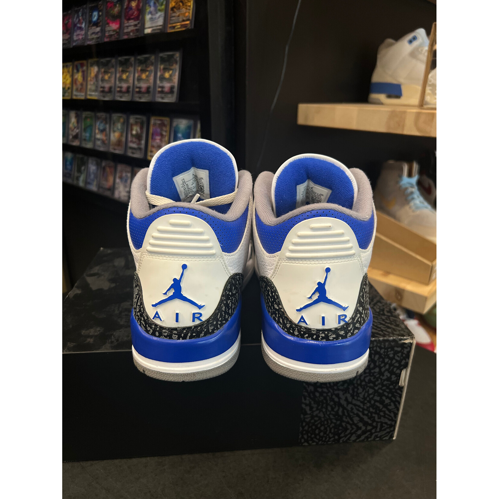 Jordan Jordan 3 Retro Racer Blue Size 10, PREOWNED