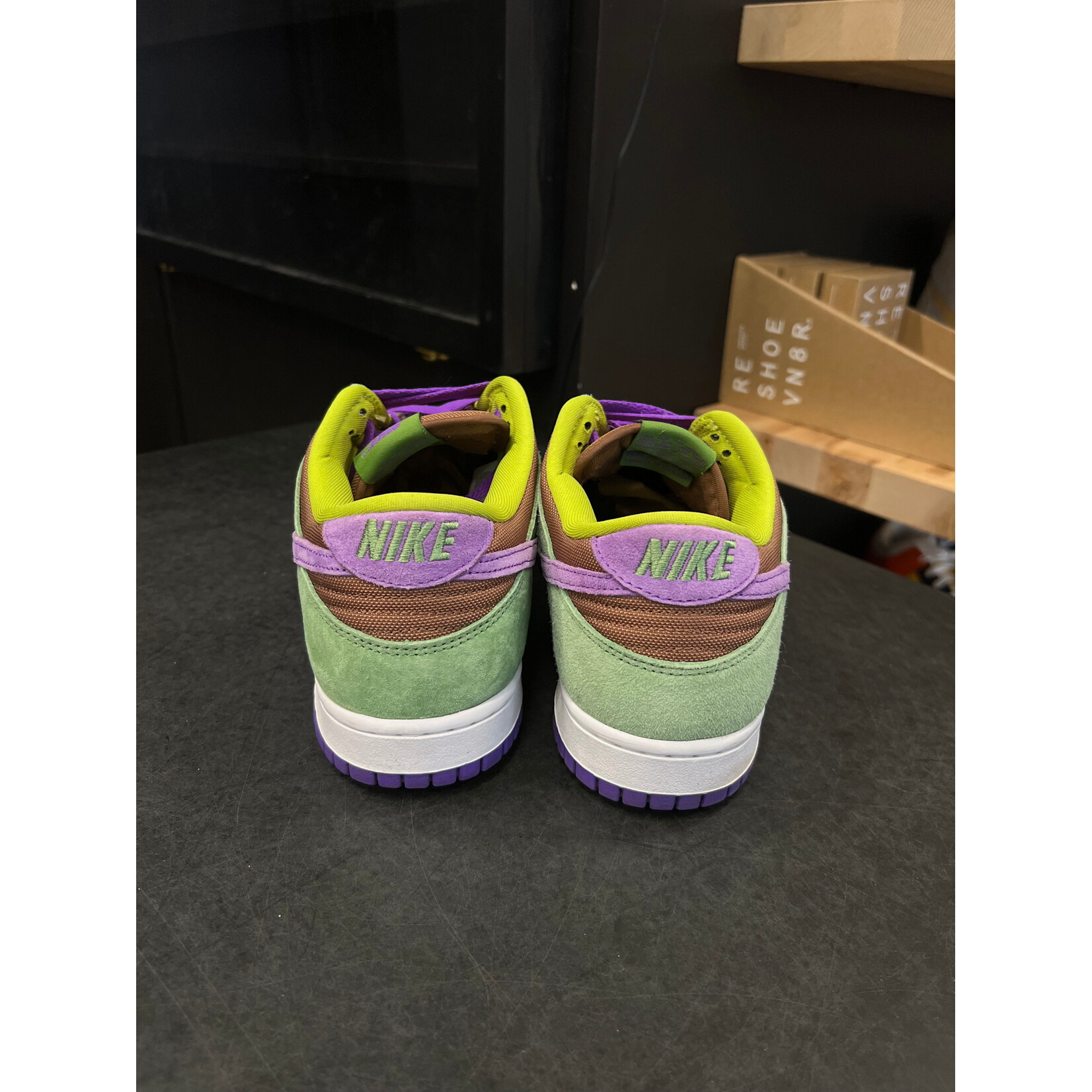 Nike Nike Dunk Low Veneer (2020/2024) Size 10.5, PREOWNED