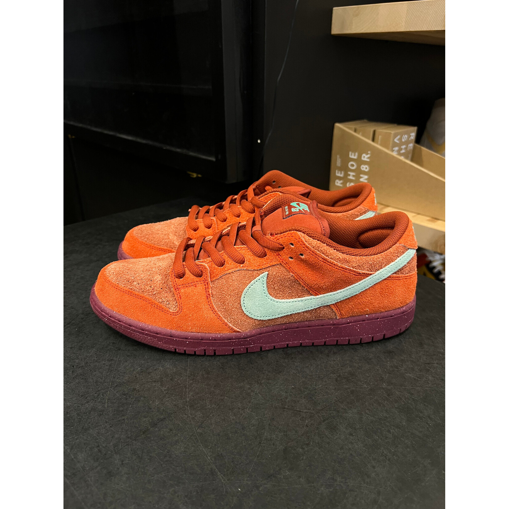 Nike Nike SB Dunk Low Mystic Red Rosewood Size 11, PREOWNED