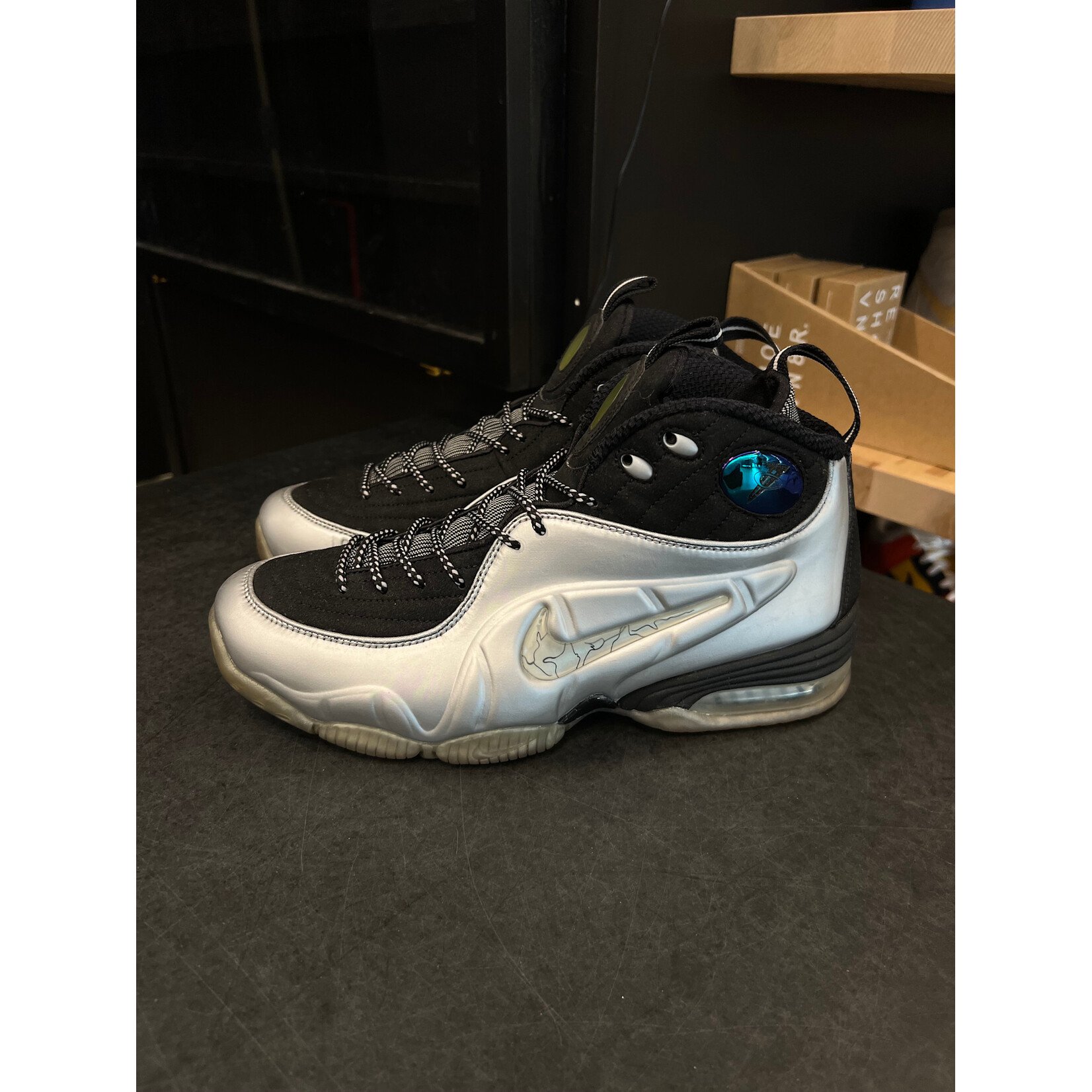 Nike Nike Air 1/2 Cent Silver Size 9, PREOWNED