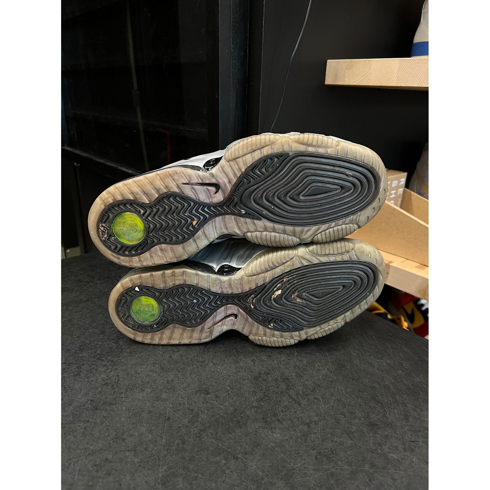 Nike Nike Air 1/2 Cent Silver Size 9, PREOWNED