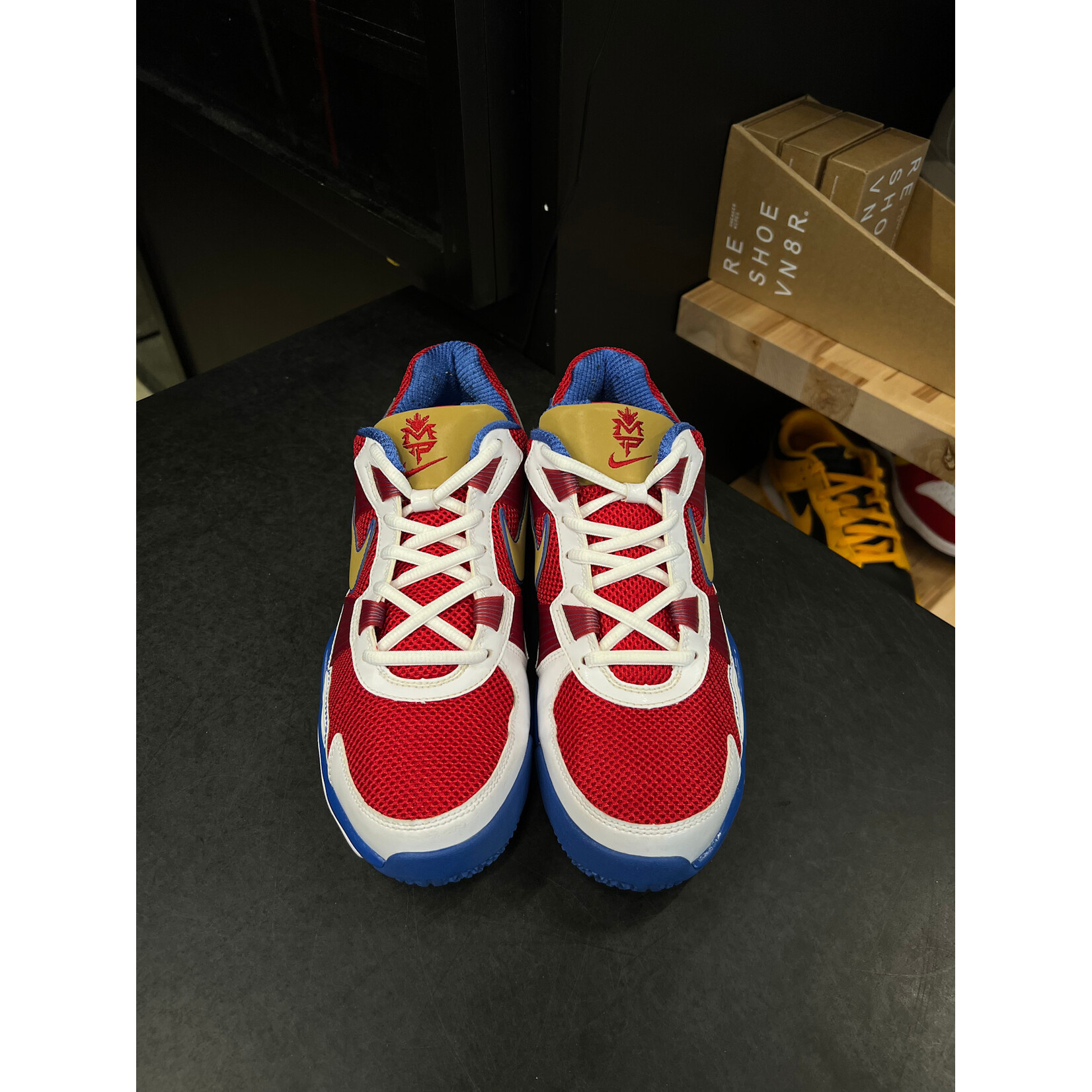 Nike Nike Air Trainer SC Manny Paquiao Size 8.5, PREOWNED