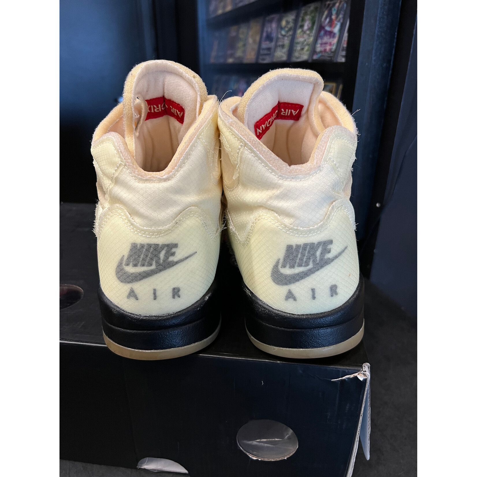 Jordan Jordan 5 Retro Off-White Sail Size 11, PREOWNED