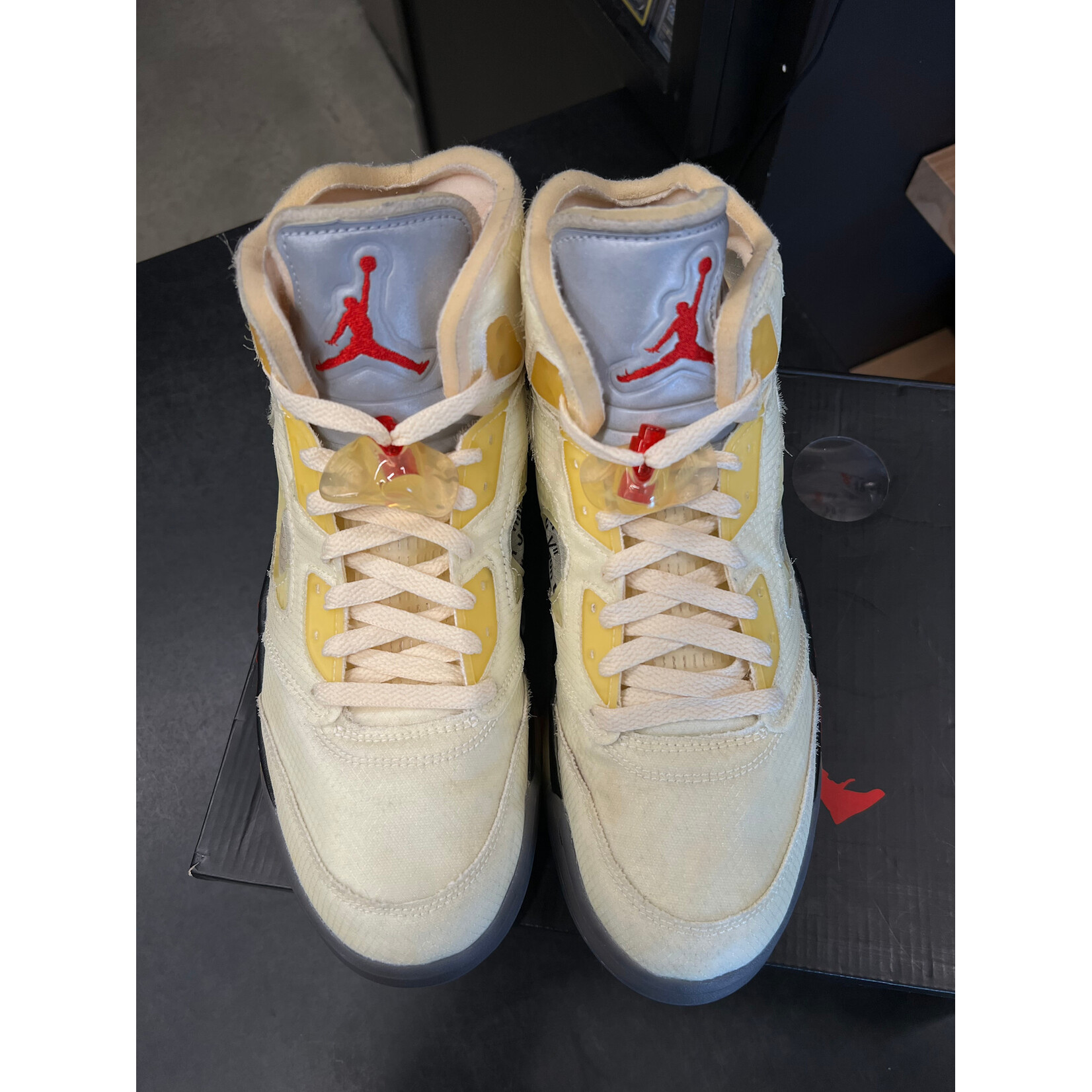 Jordan Jordan 5 Retro Off-White Sail Size 11, PREOWNED