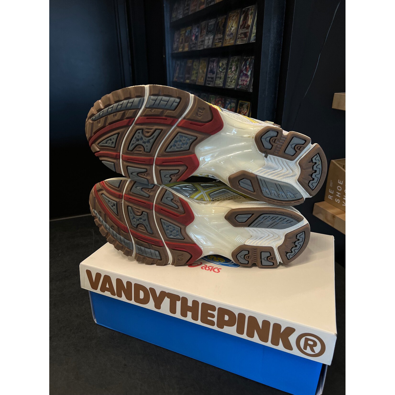 ASICS ASICS Gel-Nimbus 10.1 Vandy The Pink x atmos Banana Split Banana Size 11, PREOWNED