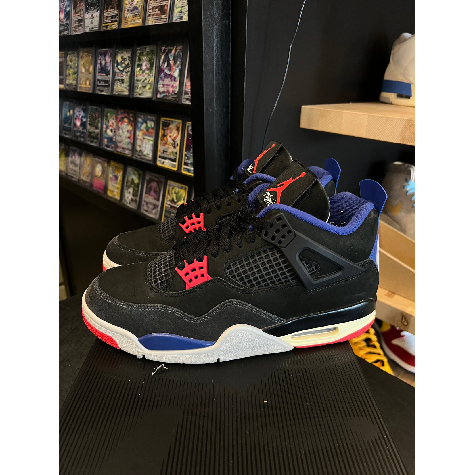 Jordan Jordan 4 Retro Rare Air (White Lettering) Size 9, PREOWNED