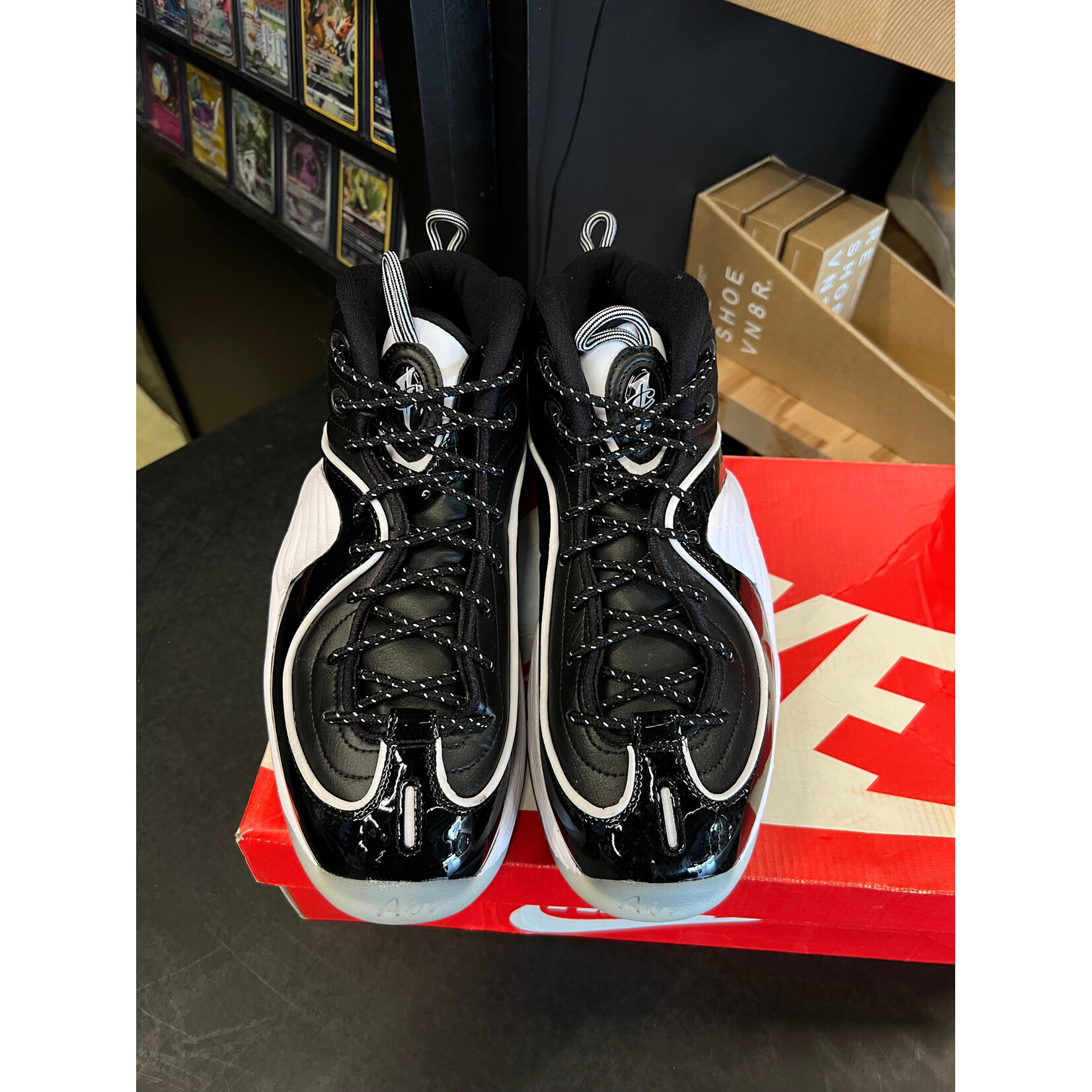 Nike Nike Air Penny 2 Black Patent Football Grey Size 9, PREOWNED
