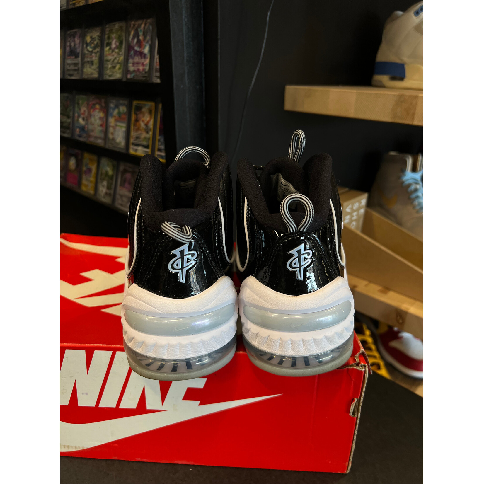 Nike Nike Air Penny 2 Black Patent Football Grey Size 9, PREOWNED