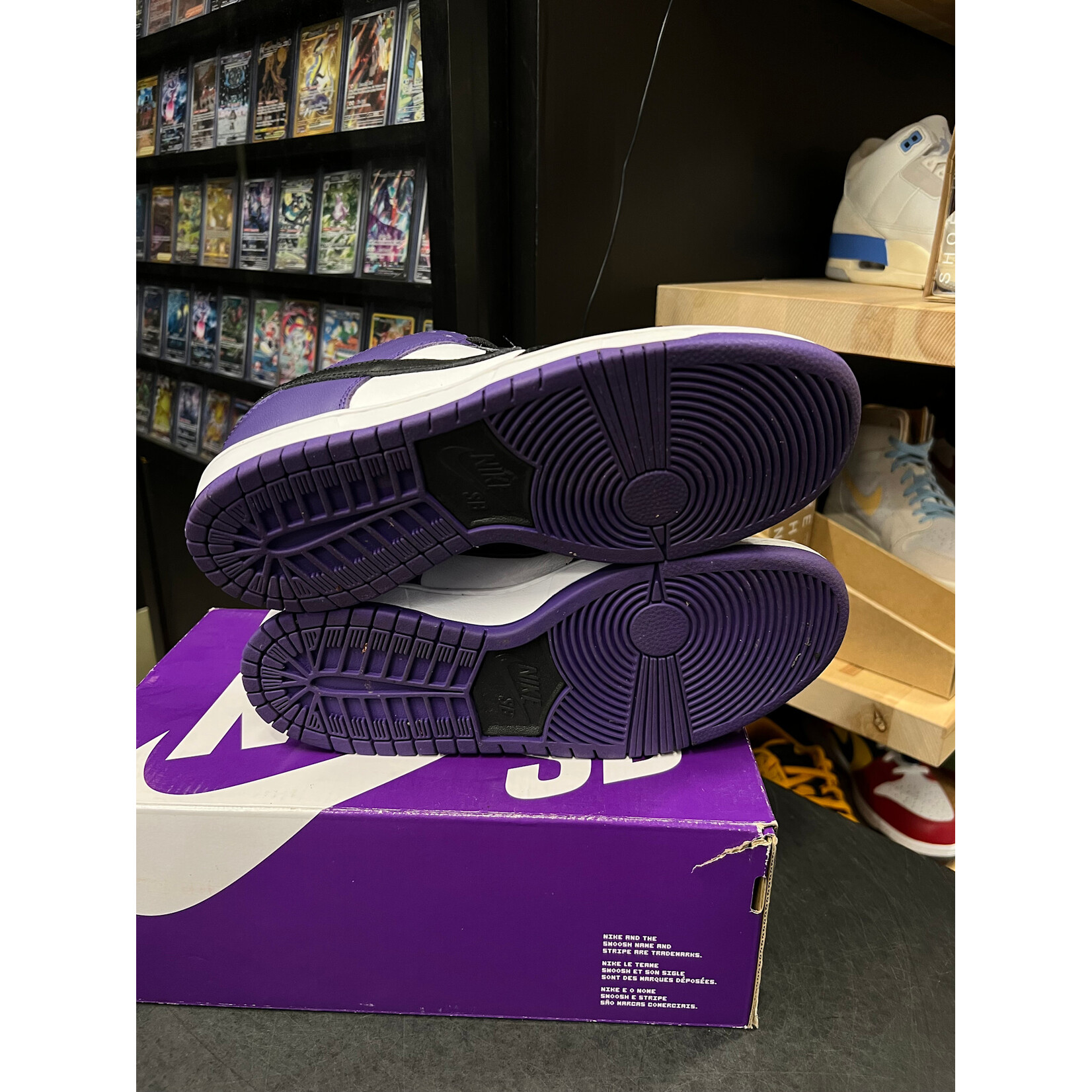 Nike Nike SB Dunk Low Court Purple Size 9, PREOWNED