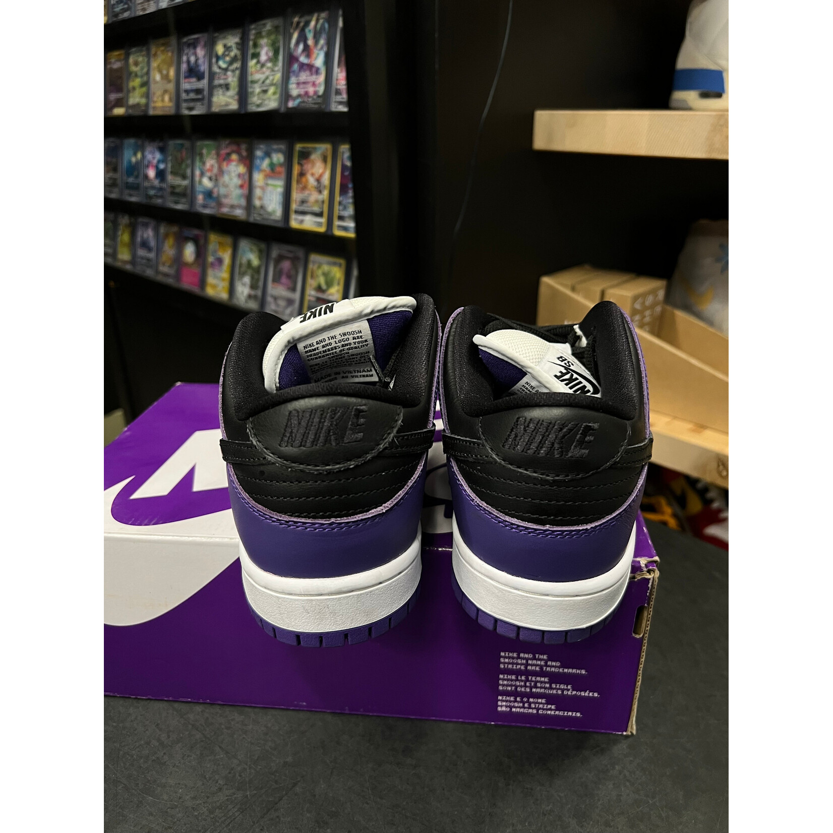 Nike Nike SB Dunk Low Court Purple Size 9, PREOWNED