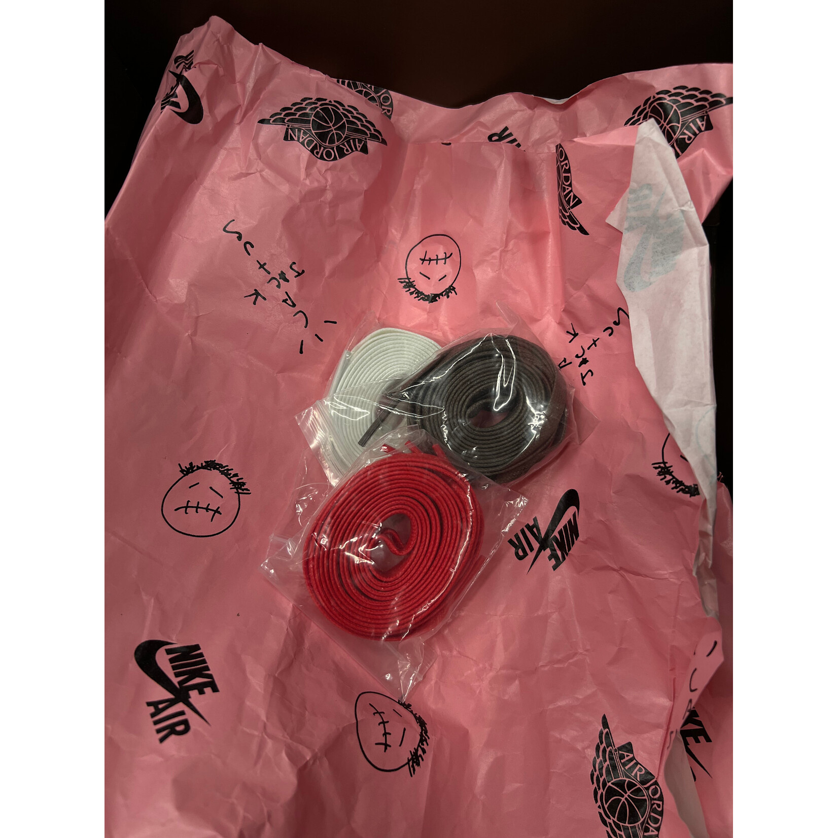 Jordan Jordan 1 Retro Low OG SP Travis Scott Reverse Mocha Size 11, PREOWNED