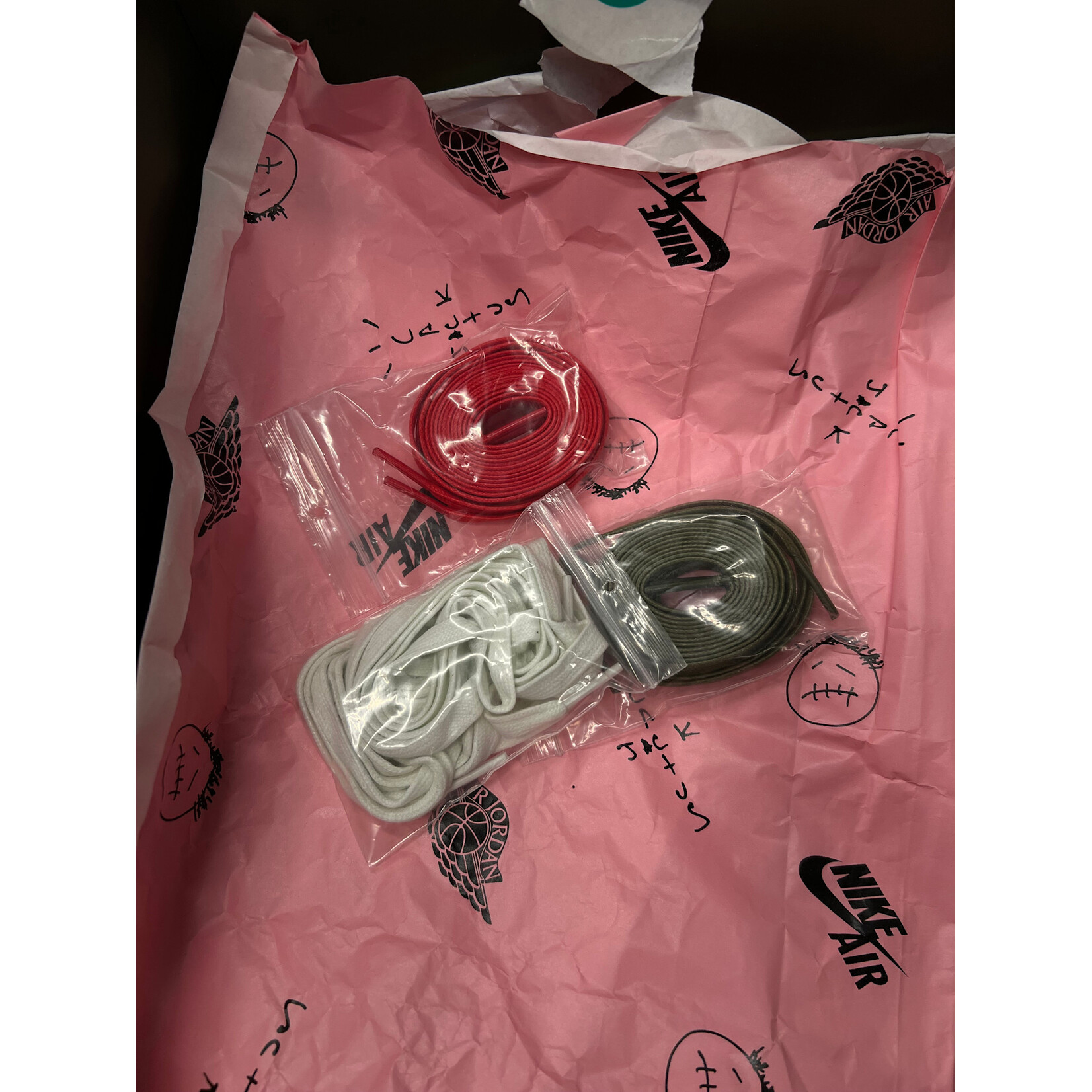 Jordan Jordan 1 Retro Low OG SP Travis Scott Olive (Women's) Size 12.5W, PREOWNED