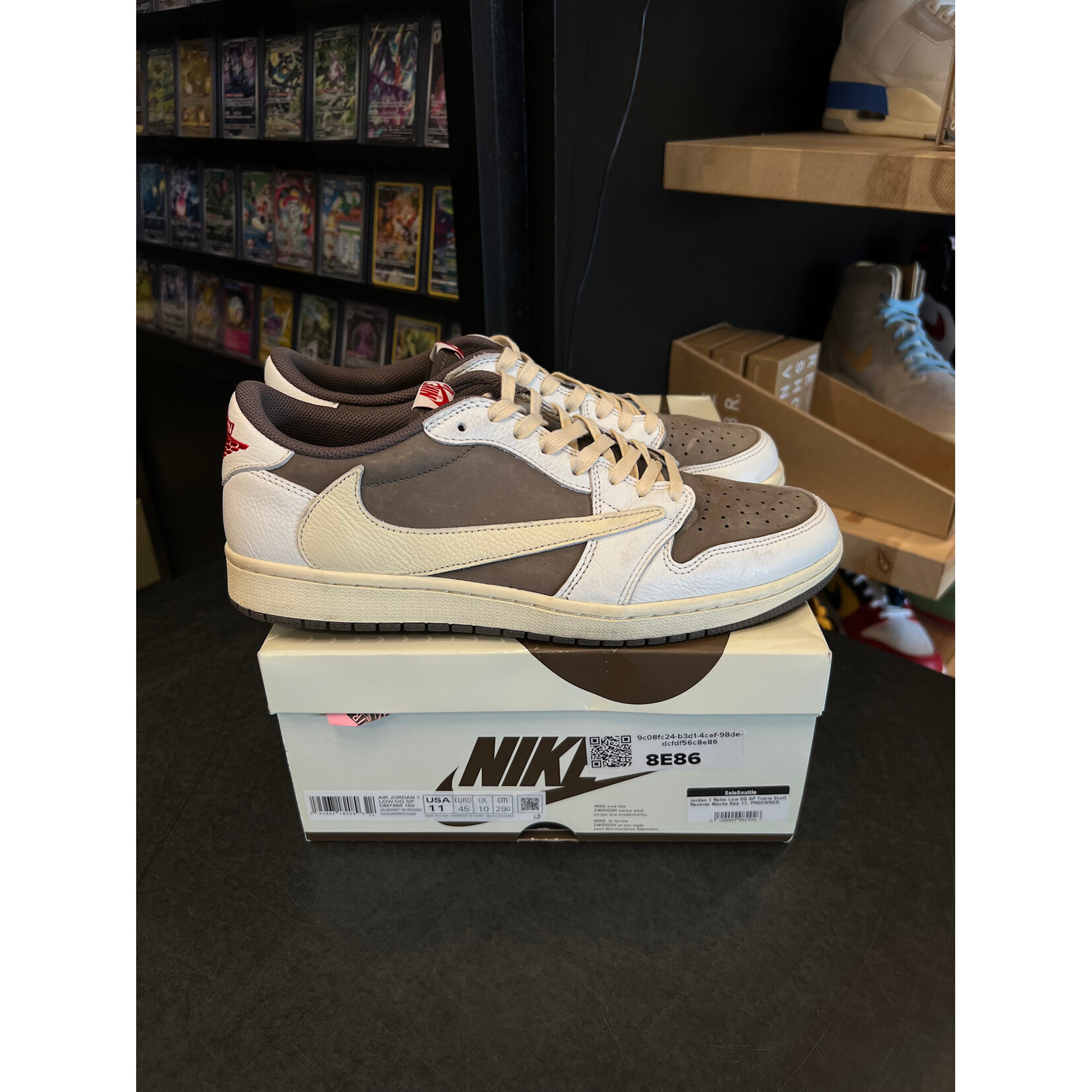 Jordan Jordan 1 Retro Low OG SP Travis Scott Reverse Mocha Size 11, PREOWNED