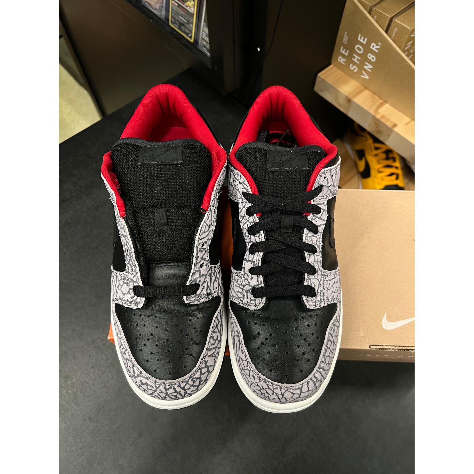 Nike Nike SB Dunk Low Supreme Black Cement (2002) Size 10, PREOWNED