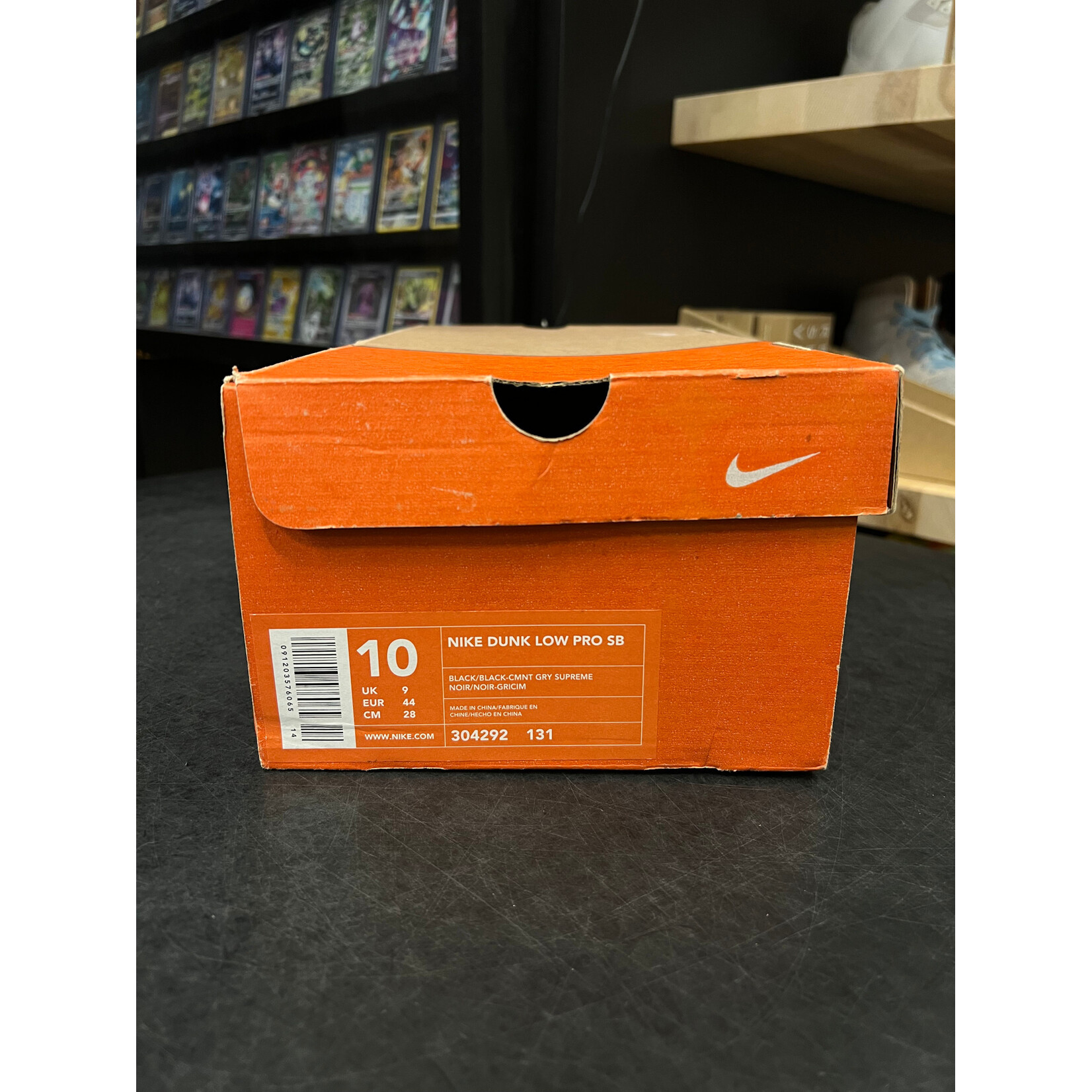 Nike Nike SB Dunk Low Supreme Black Cement (2002) Size 10, PREOWNED