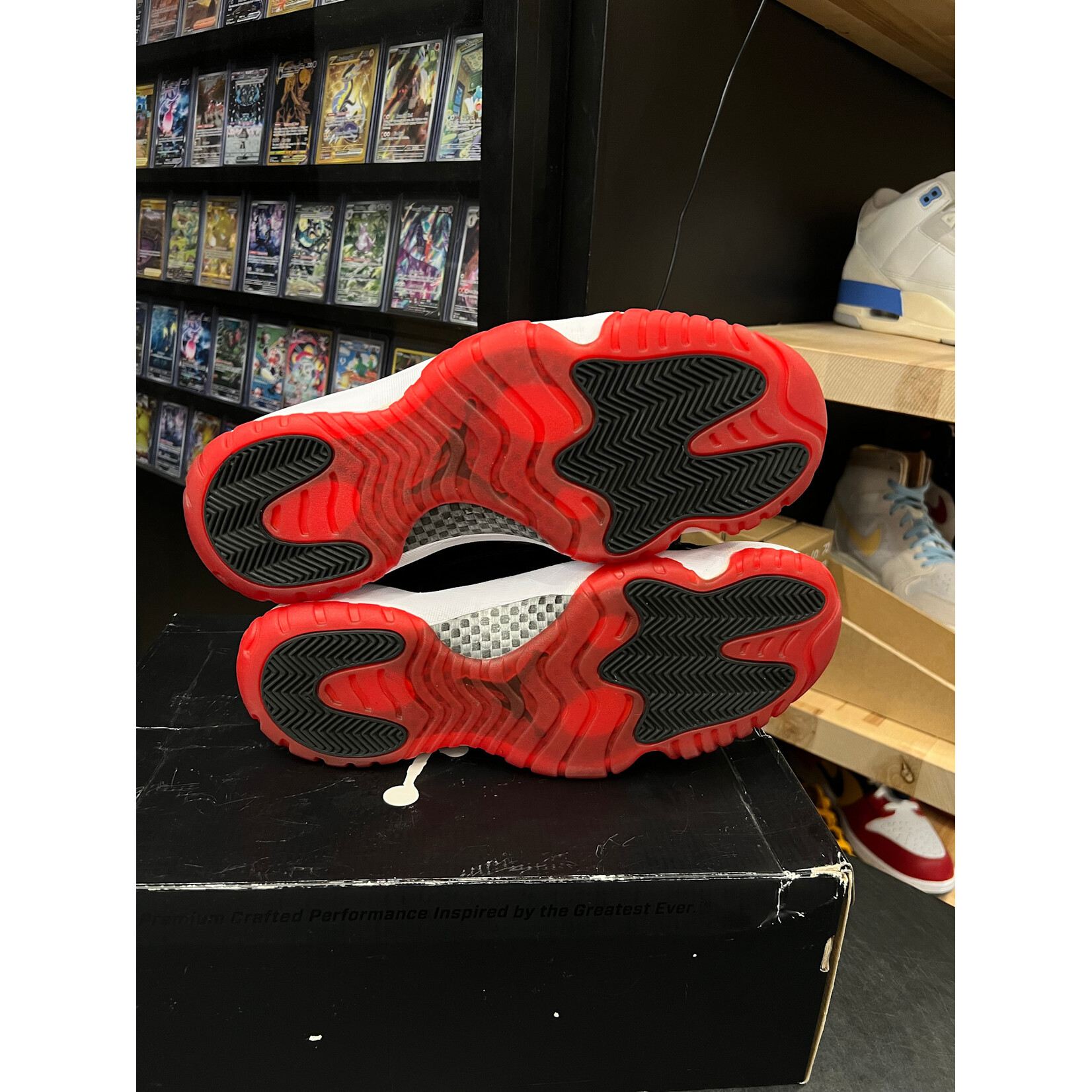 Jordan Jordan 11 Retro Playoffs (2012) Size 10.5, PREOWNED