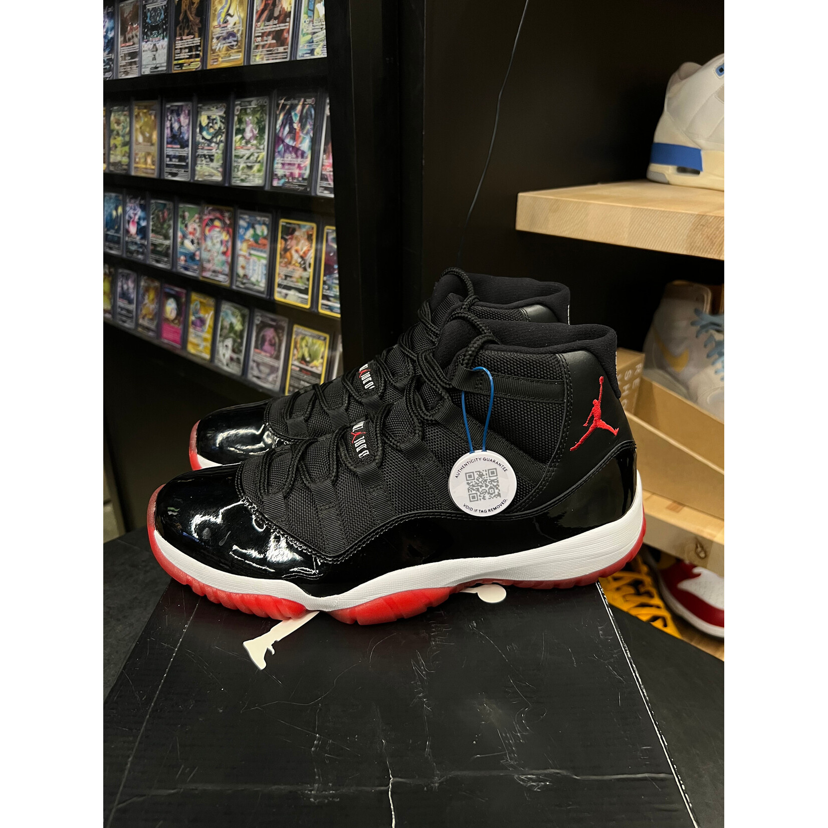 Jordan Jordan 11 Retro Playoffs (2012) Size 10.5, PREOWNED