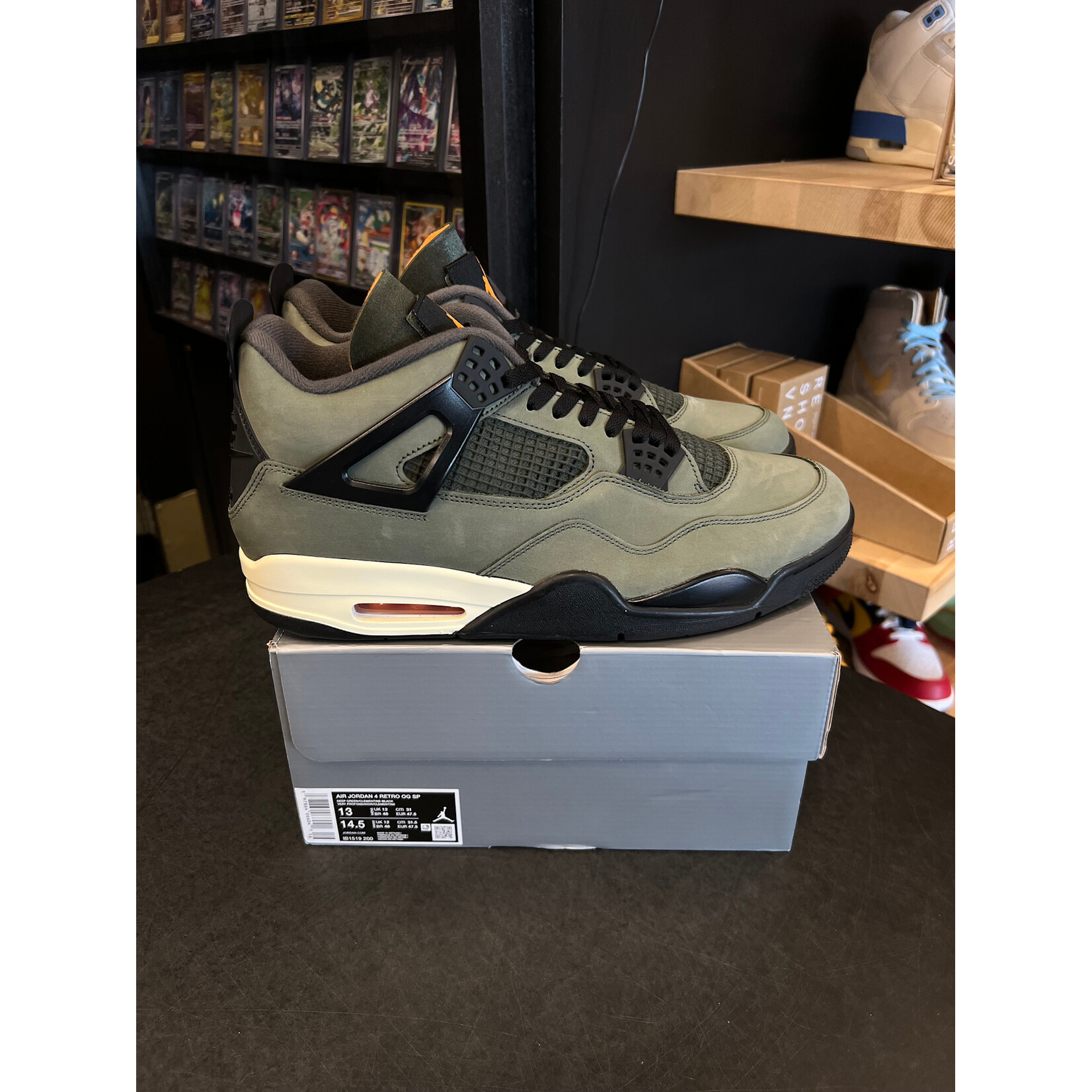 Jordan Jordan 4 Retro OG SP Undefeated (2025) Size 13, PREOWNED PADS CREASED