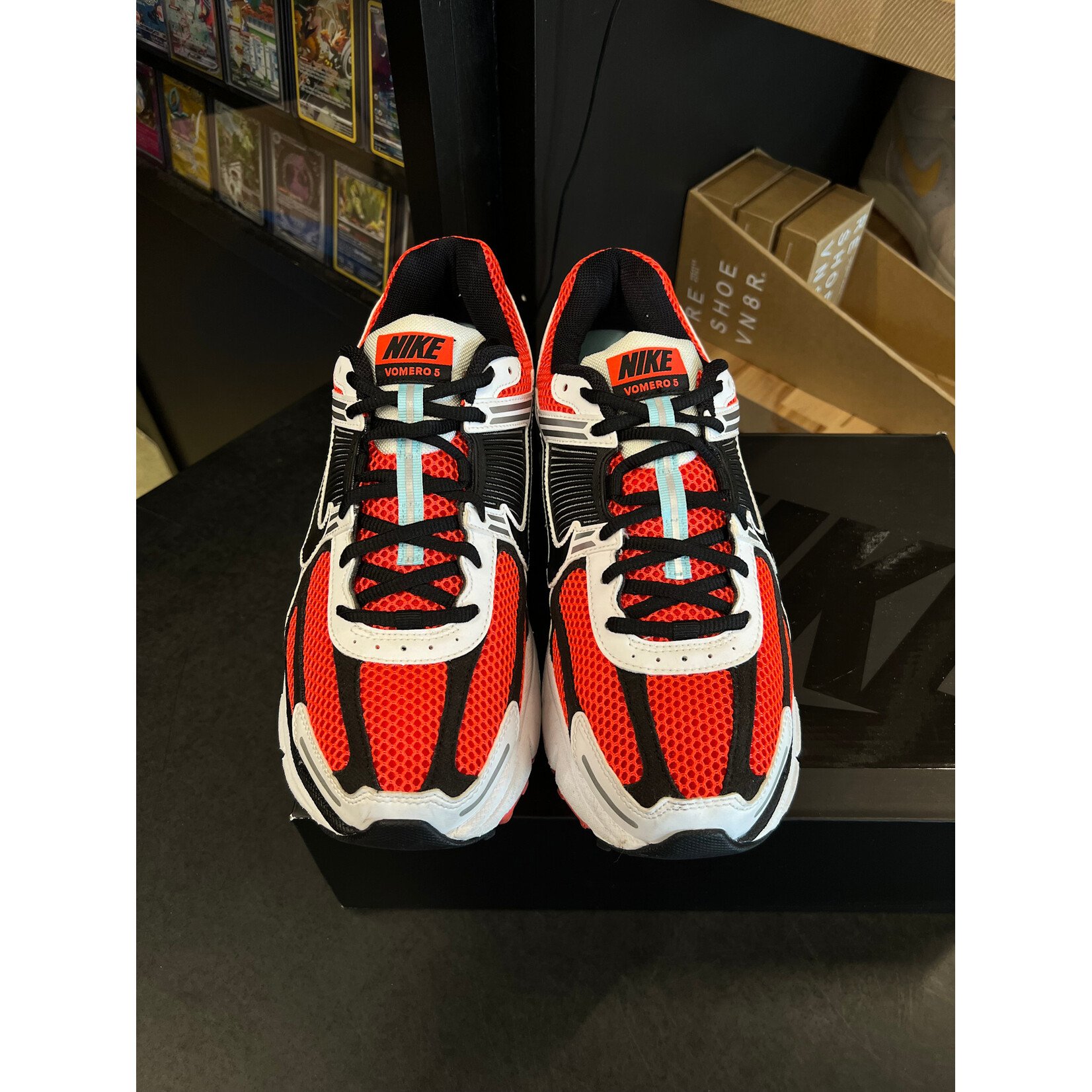 Nike Nike Zoom Vomero 5 Bright Crimson Size 10.5, PREOWNED