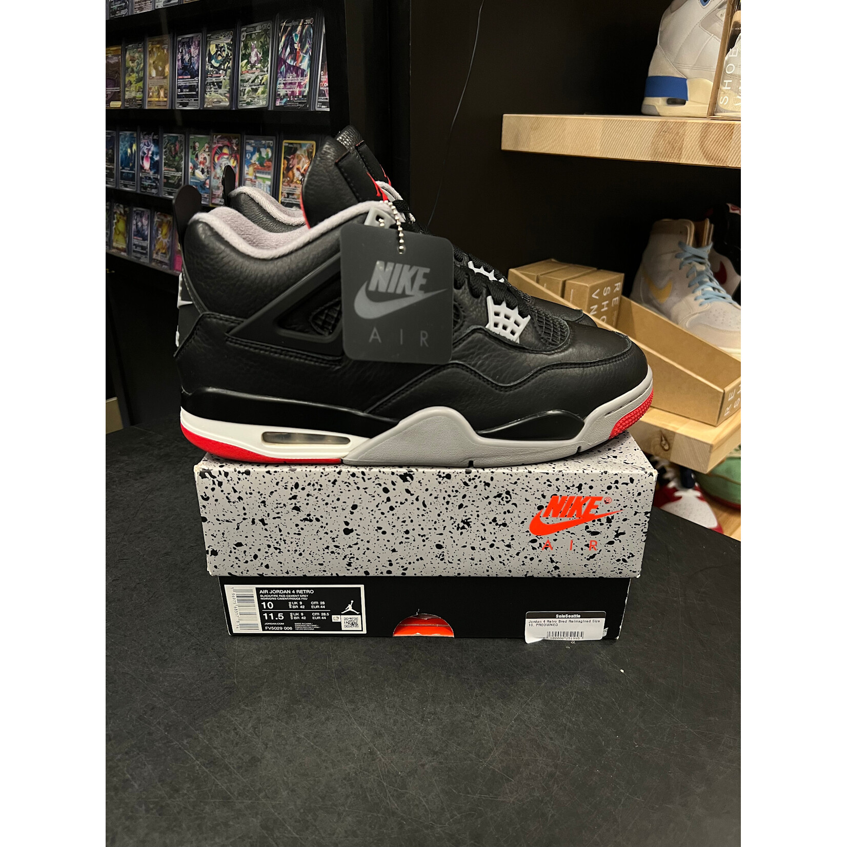 Jordan Jordan 4 Retro Bred Reimagined Size 10, PREOWNED
