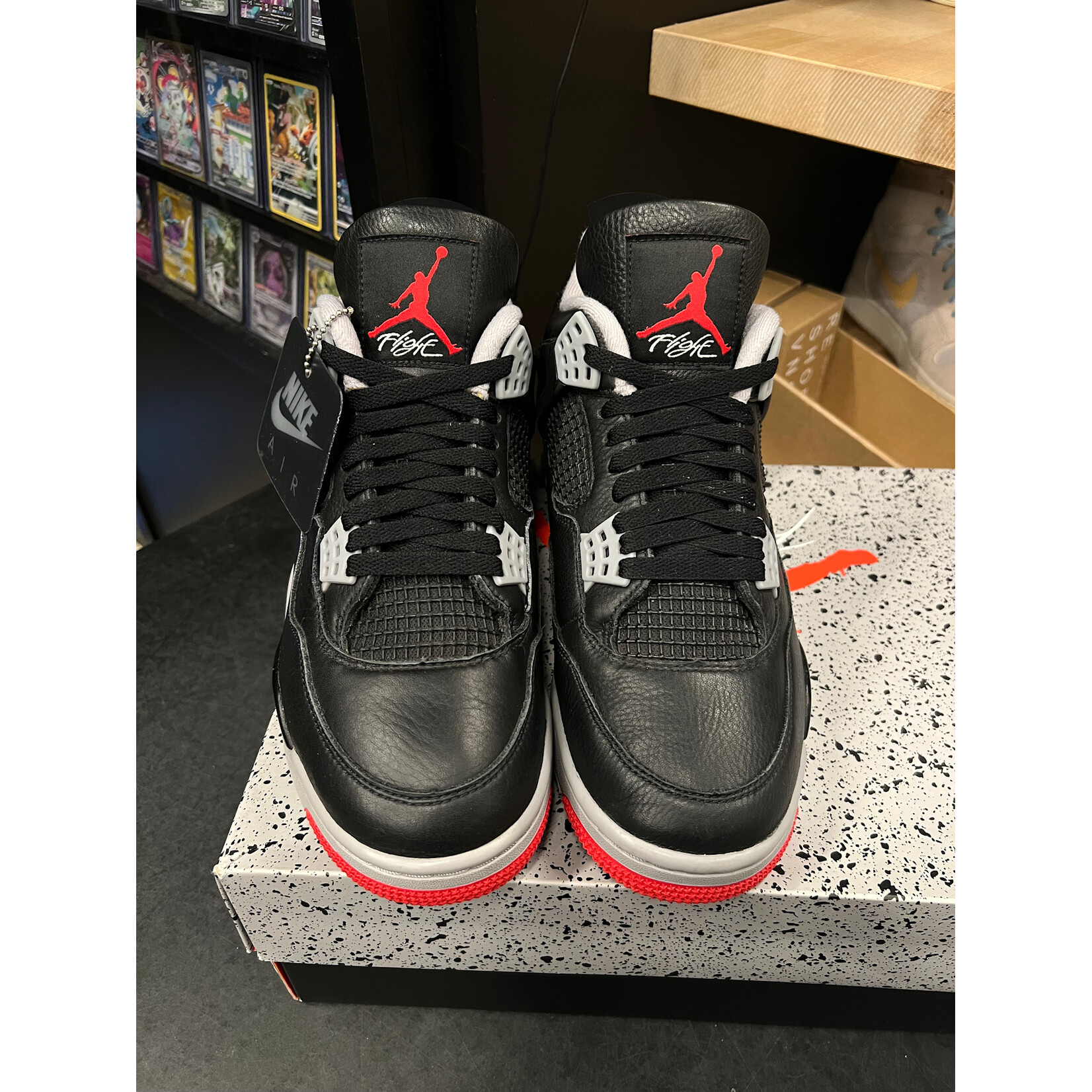 Jordan Jordan 4 Retro Bred Reimagined Size 10, PREOWNED