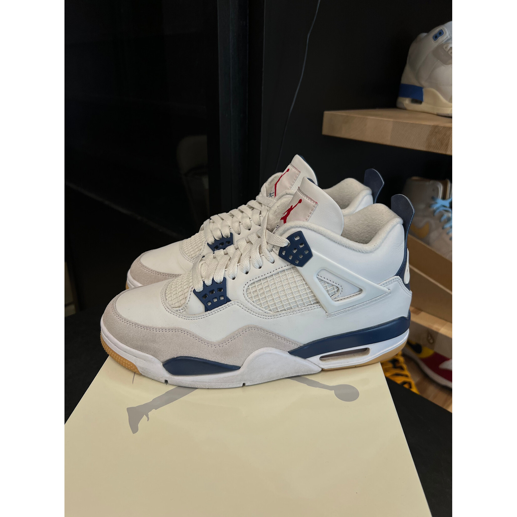 Jordan Jordan 4 Retro SB Navy Size 9, PREOWNED