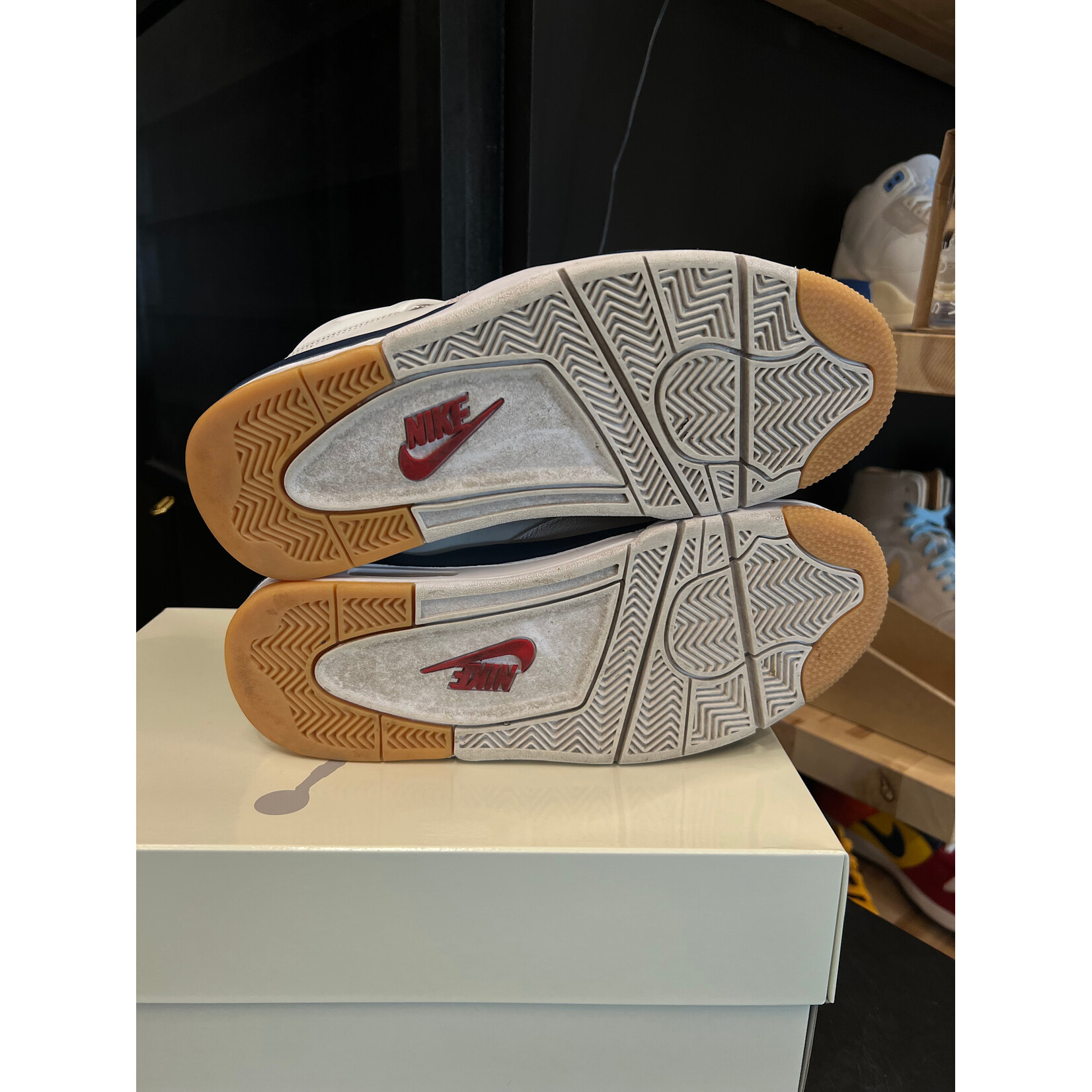 Jordan Jordan 4 Retro SB Navy Size 9, PREOWNED