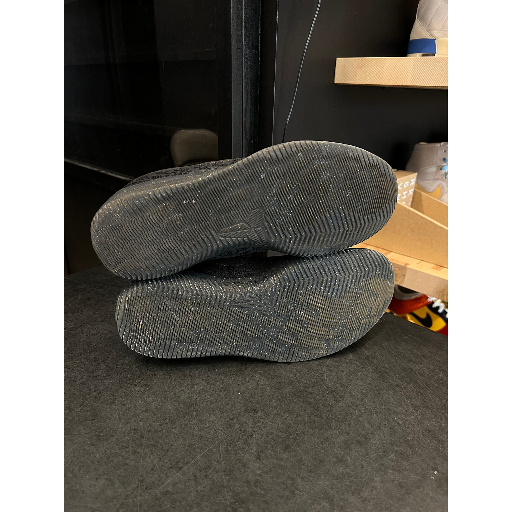 Nike Nike Mamba Rage Gold Stars Size 10.5, PREOWNED