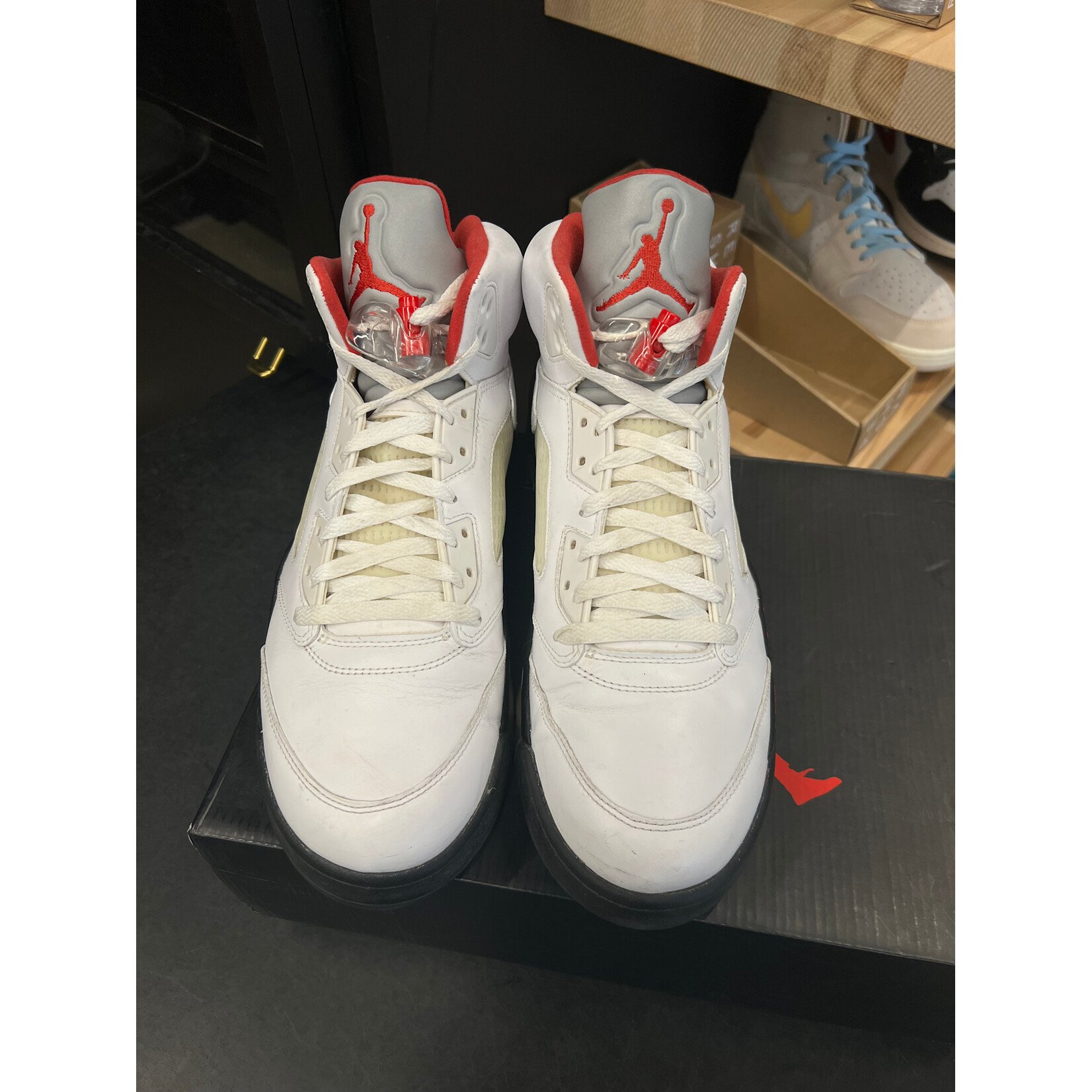 Jordan Jordan 5 Retro Fire Red (2013) Size 12, PREOWNED
