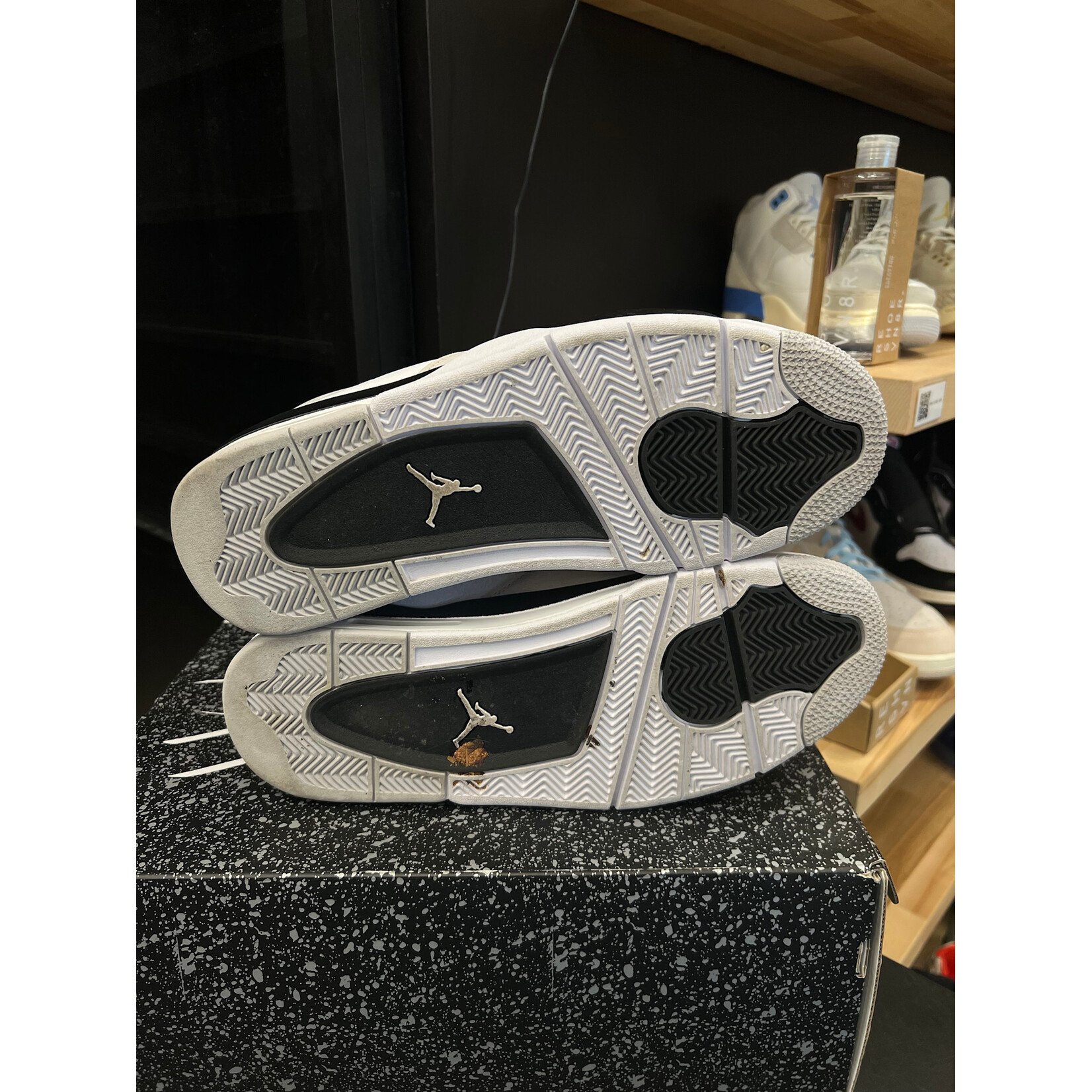 Jordan Jordan 4 Retro Military Black Size 12, PREOWNED