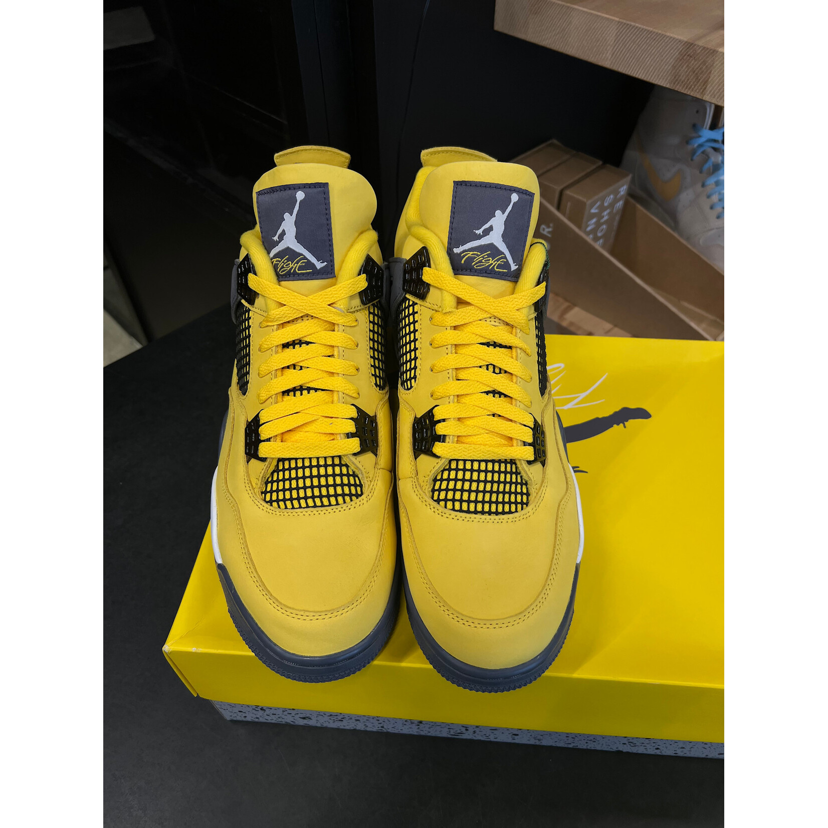 Jordan Jordan 4 Retro Lightning (2021) Size 12, PREOWNED TRIED ON