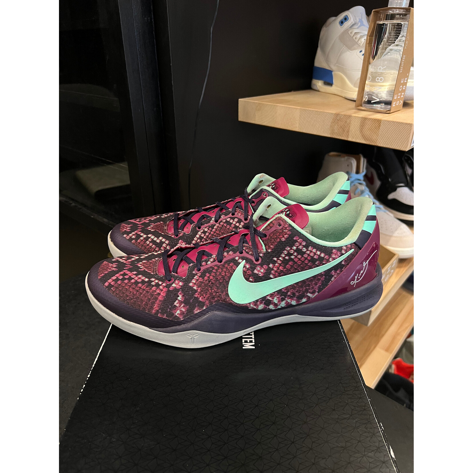 Nike Nike Kobe 8 Pit Viper Size 13, PREOWNED