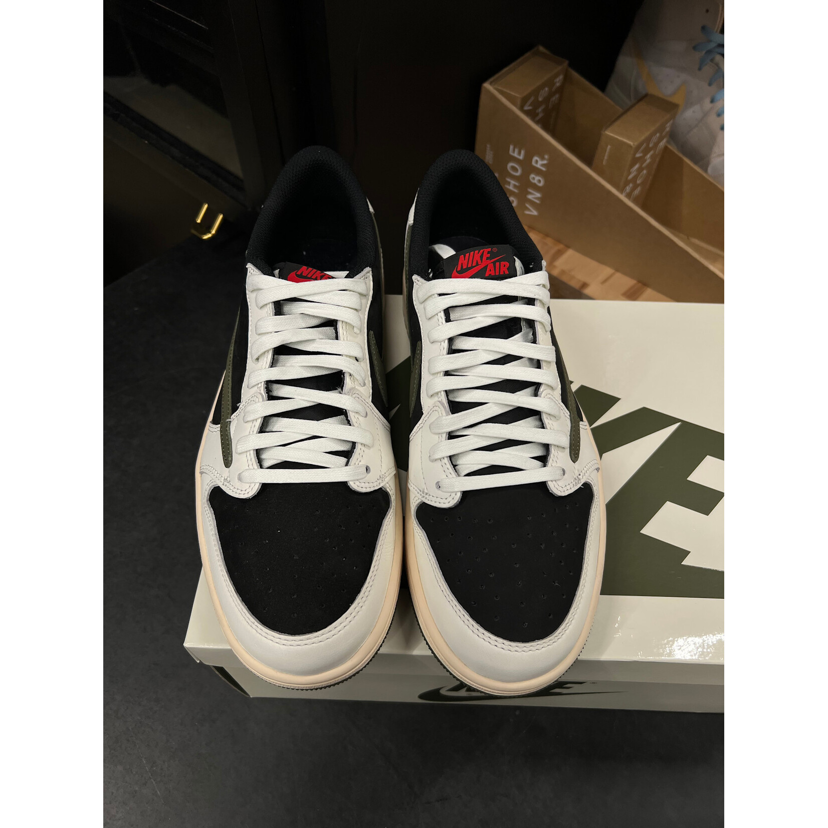 Jordan Jordan 1 Retro Low OG SP Travis Scott Olive (Women's) Size 11W, PREOWNED TRIED ON CREASED