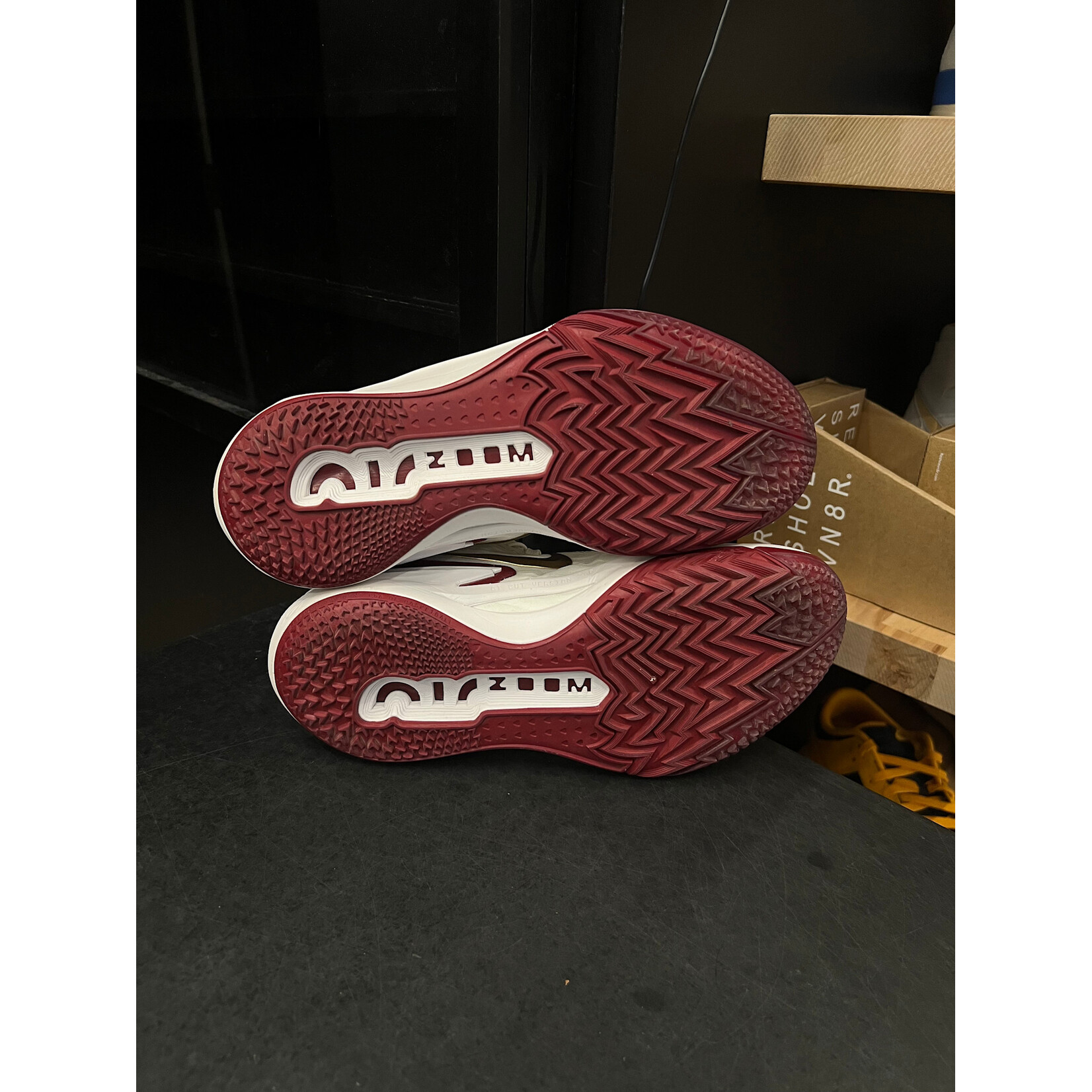 Nike Nike Zoom GT Cut 2 Sisterhood (Women's) Size 10W, PREOWNED