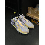 Nike Nike Sabrina 1 Spark (Women's) Size 10W, PREOWNED