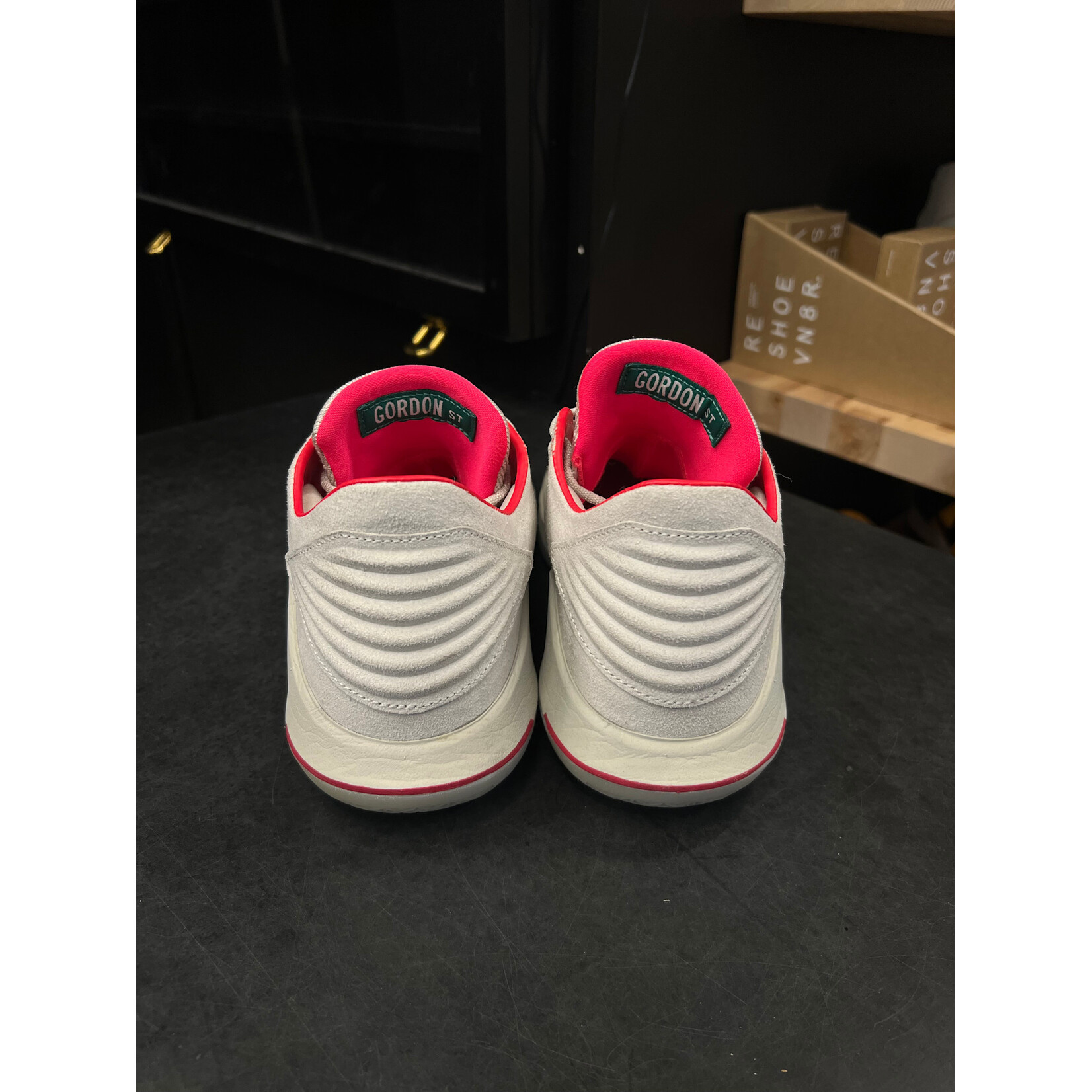 Jordan Jordan XXXII Low Gordon St. Size 8.5, PREOWNED