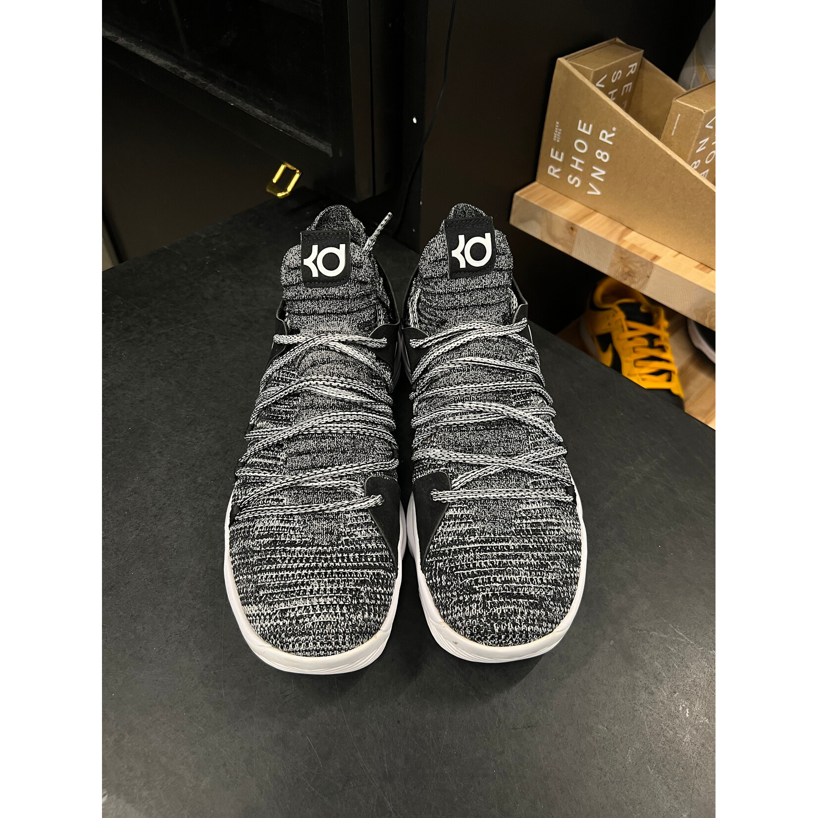 Nike Nike KD 10 Oreo Size 8.5, PREOWNED