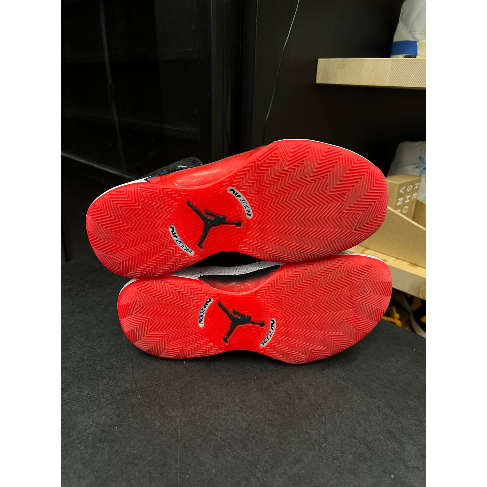 Jordan Jordan XXXV Bred Size 8.5, PREOWNED