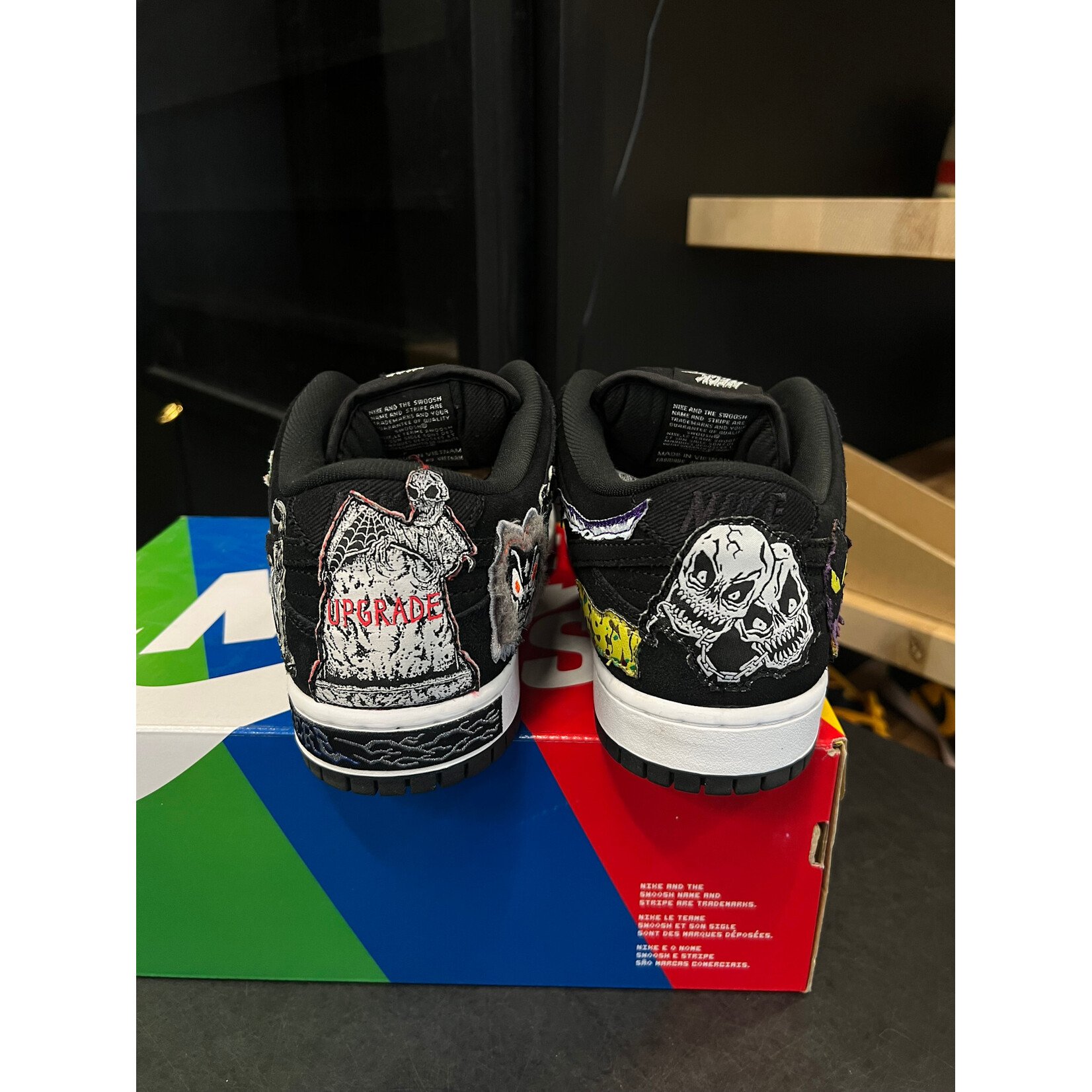 Nike Nike SB Dunk Low Pro QS Neckface Size 10, PREOWNED