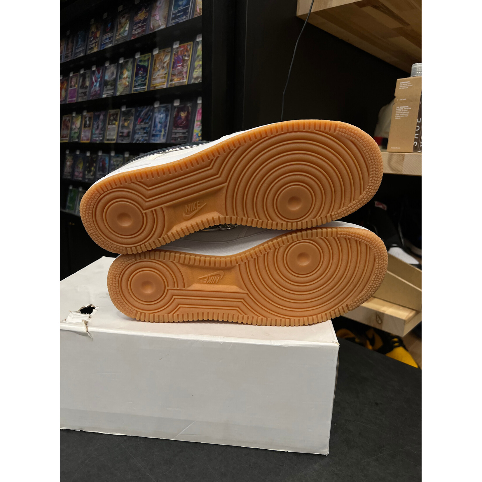 Nike Nike Air Force 1 Low Travis Scott (AF100) Size 10, DS BRAND NEW