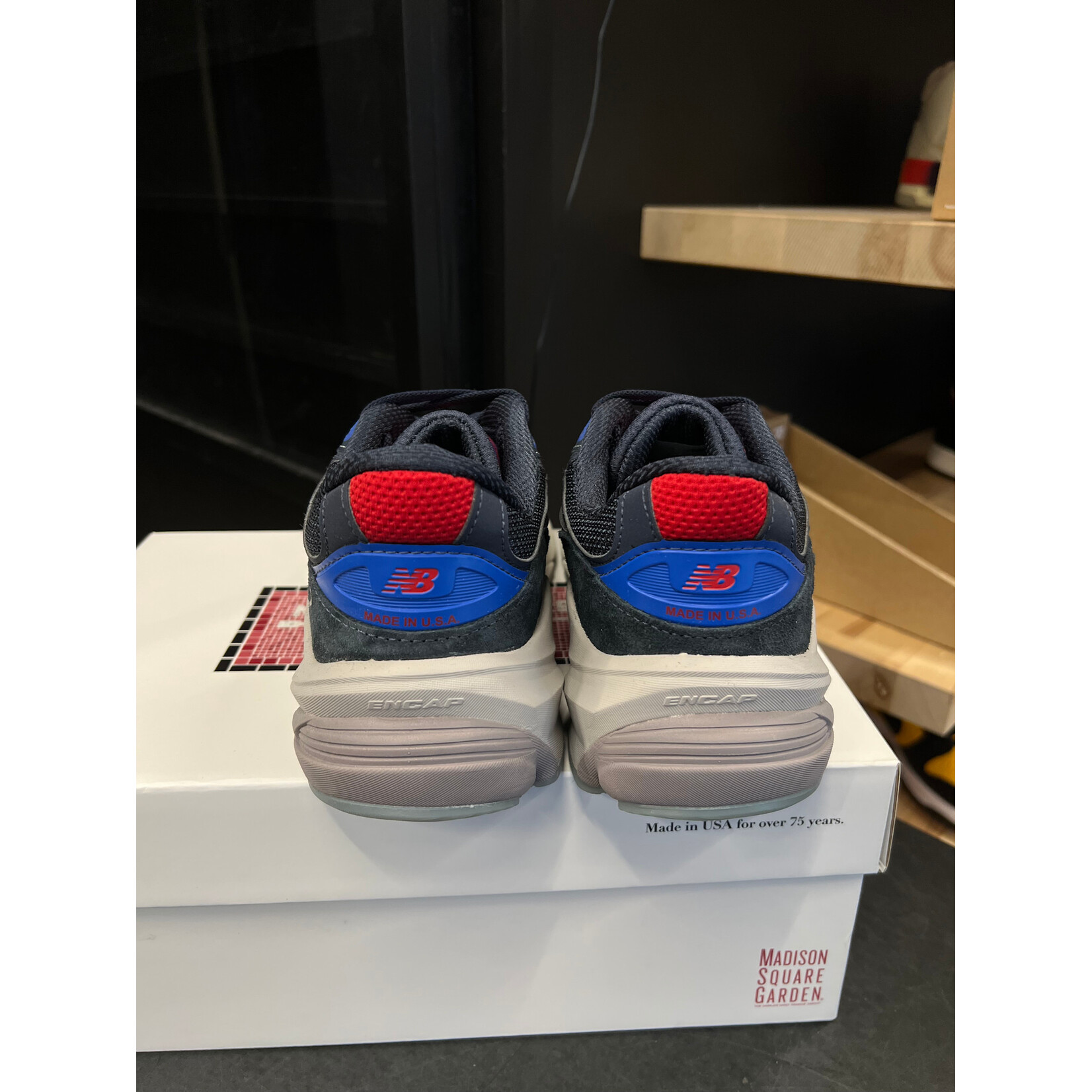 New New Balance 990v6 MiUSA Ronnie Fieg Madison Square Garden Navy Size 9.5, PREOWNED