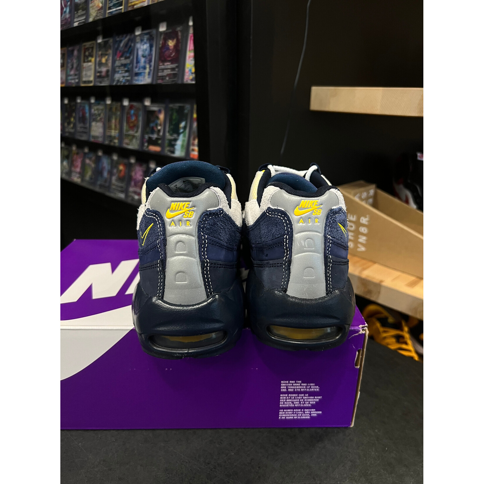 Nike Nike Air Max 95 SB Eric Koston Obsidian Speed Yellow Size 8, PREOWNED