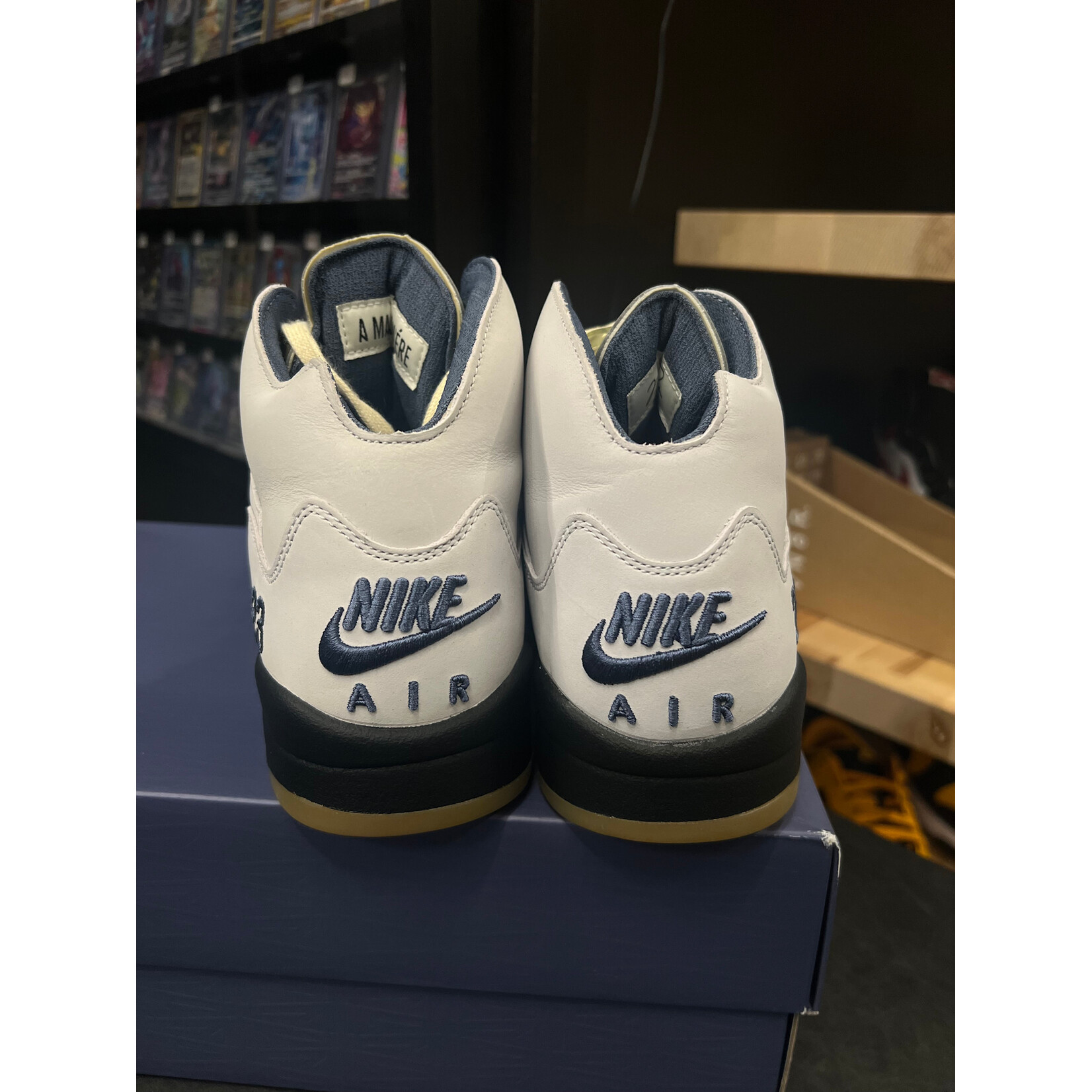 Jordan Jordan 5 Retro A Ma ManiÃ©re Dawn (Women's) Size 9.5W, PREOWNED TRIED ON