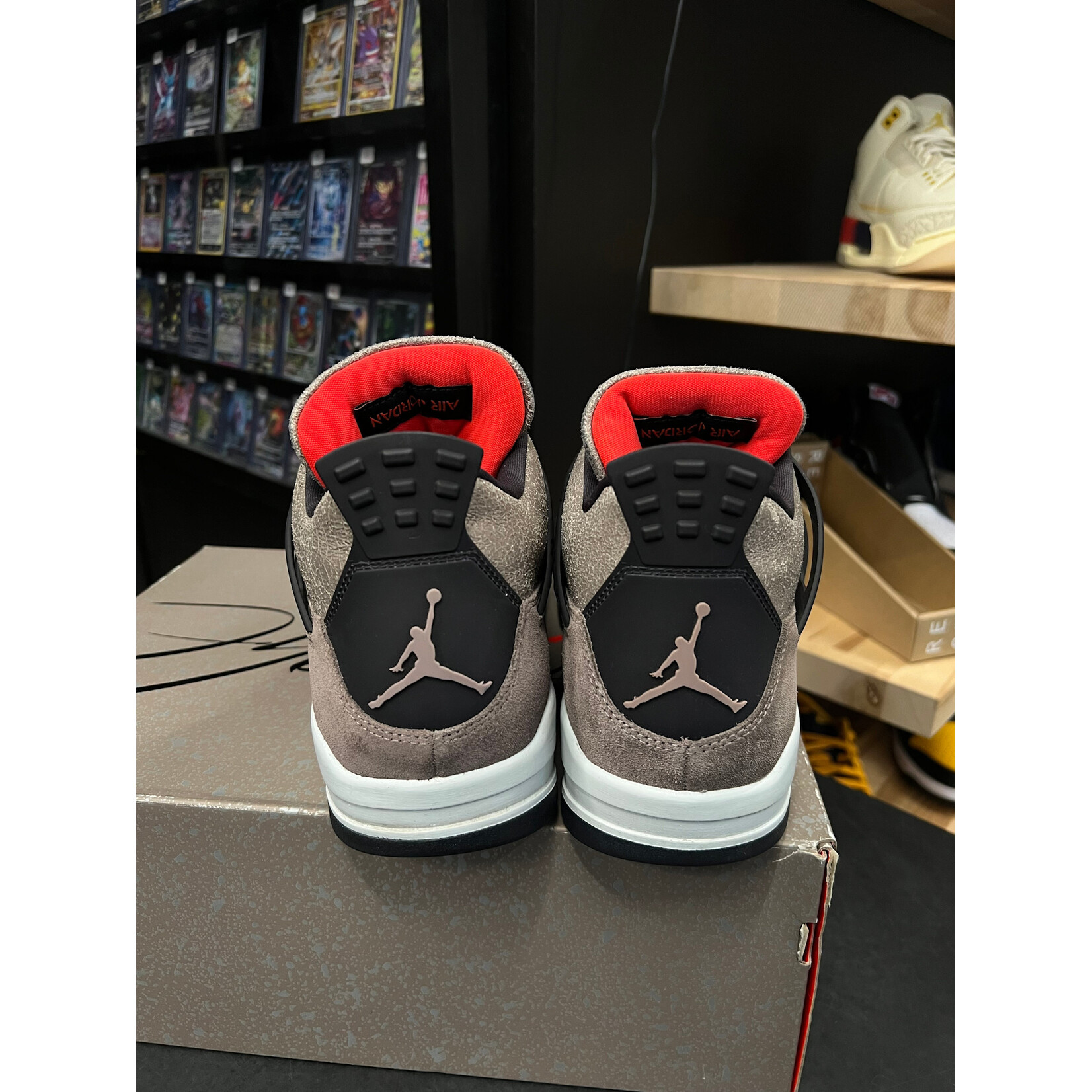 Jordan Jordan 4 Retro Taupe Haze Size 12, PREOWNED