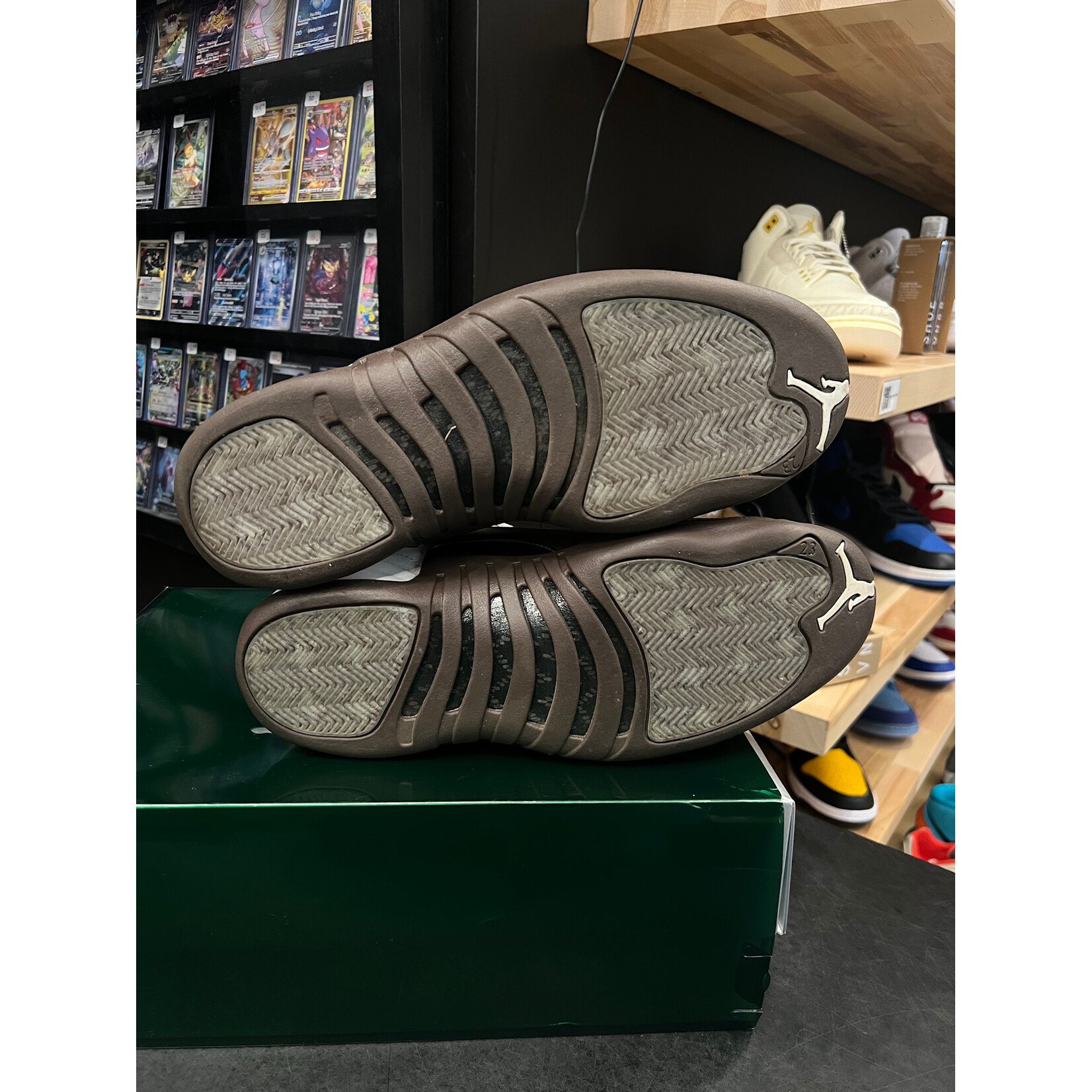 Jordan Jordan 12 Retro SP SoleFly Cafecito Size 12, PREOWNED