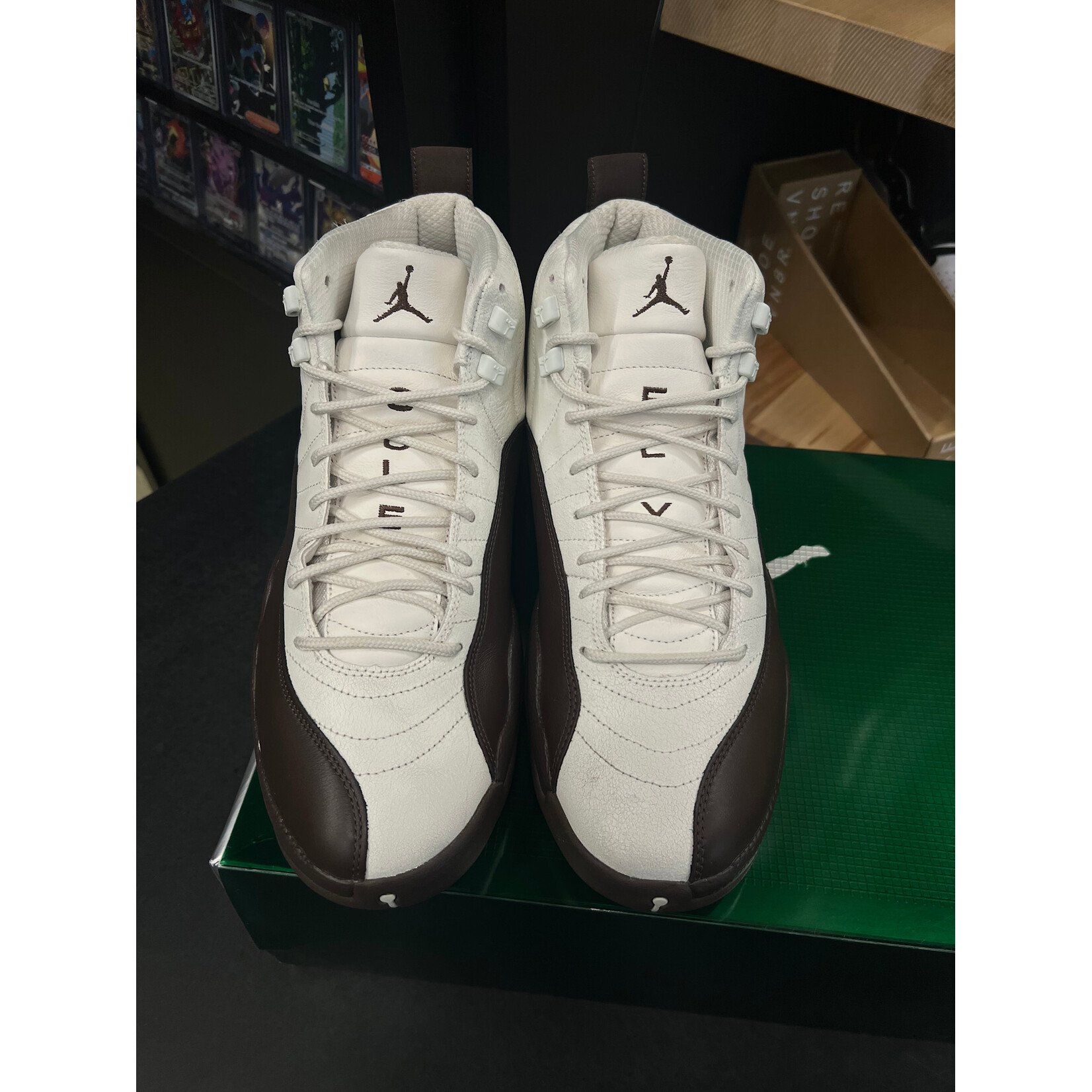Jordan Jordan 12 Retro SP SoleFly Cafecito Size 12, PREOWNED