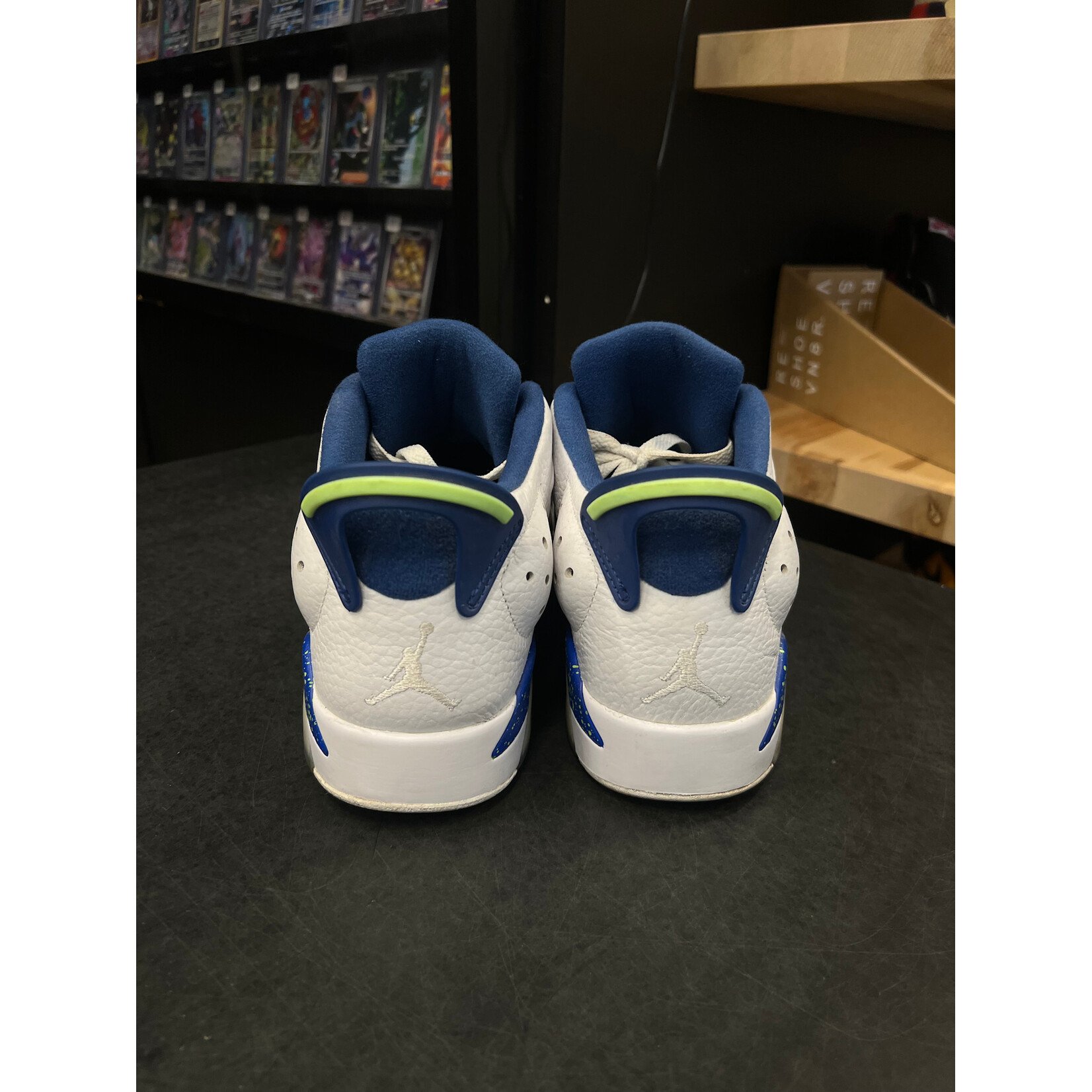 Jordan Jordan 6 Retro Low Ghost Green Size 8.5, PREOWNED