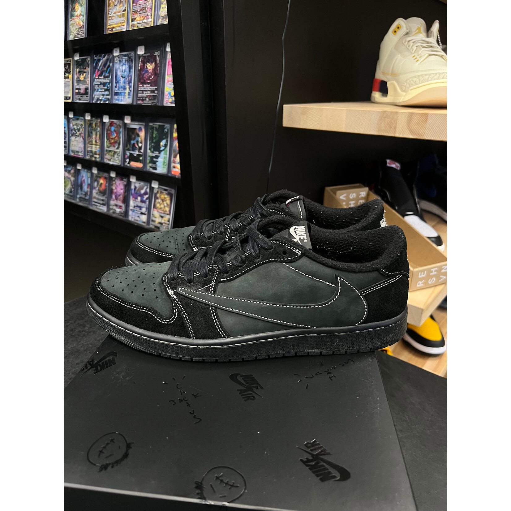 Jordan Jordan 1 Retro Low OG SP Travis Scott Black Phantom Size 11, PREOWNED