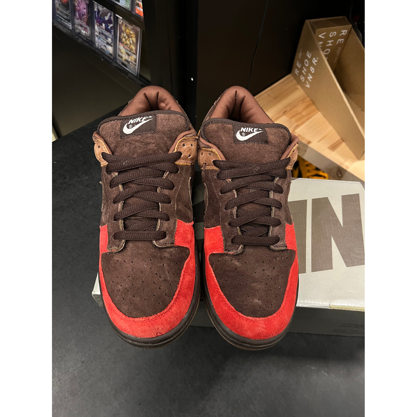 Nike Nike SB Dunk Low Bison Size 9, PREOWNED