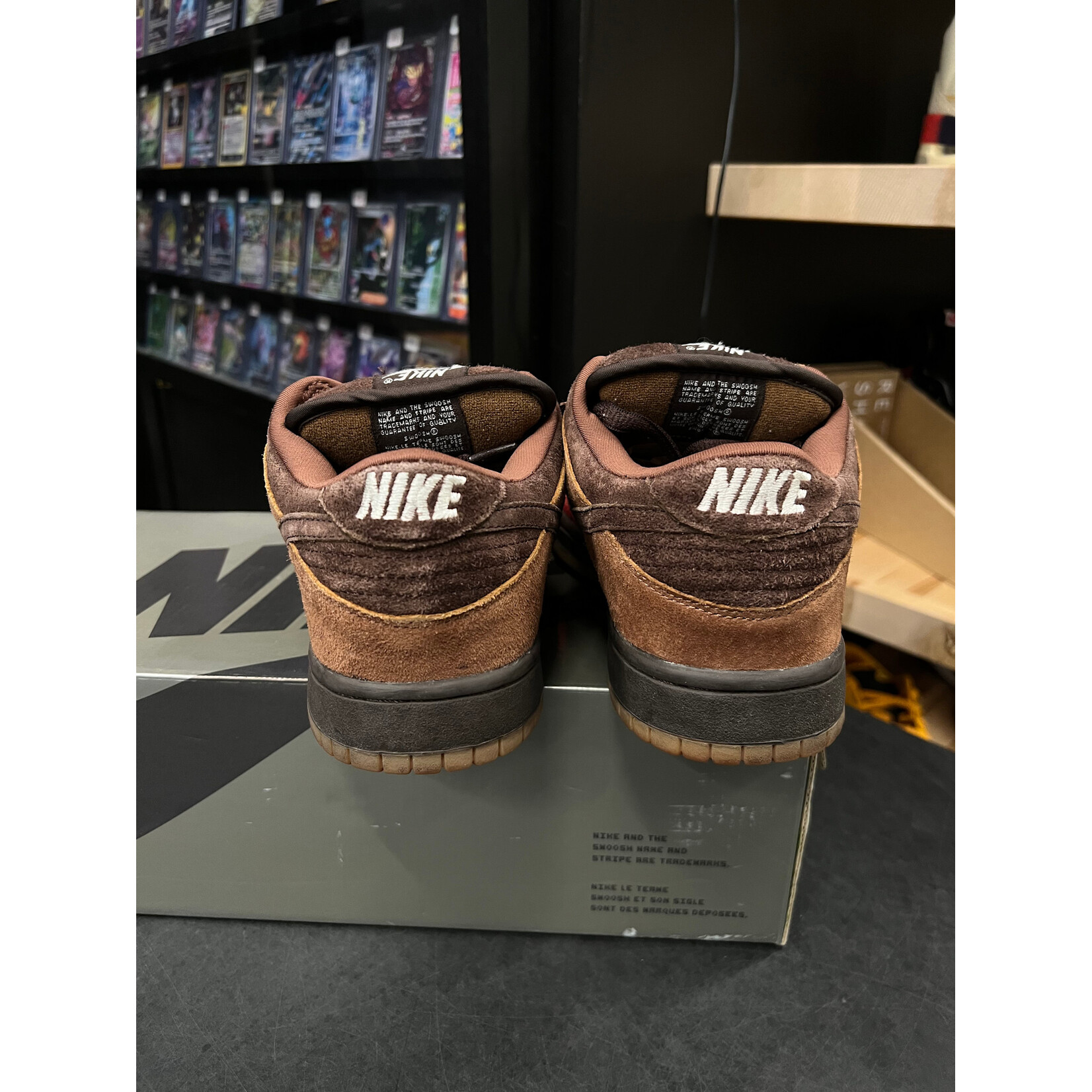 Nike Nike SB Dunk Low Bison Size 9, PREOWNED